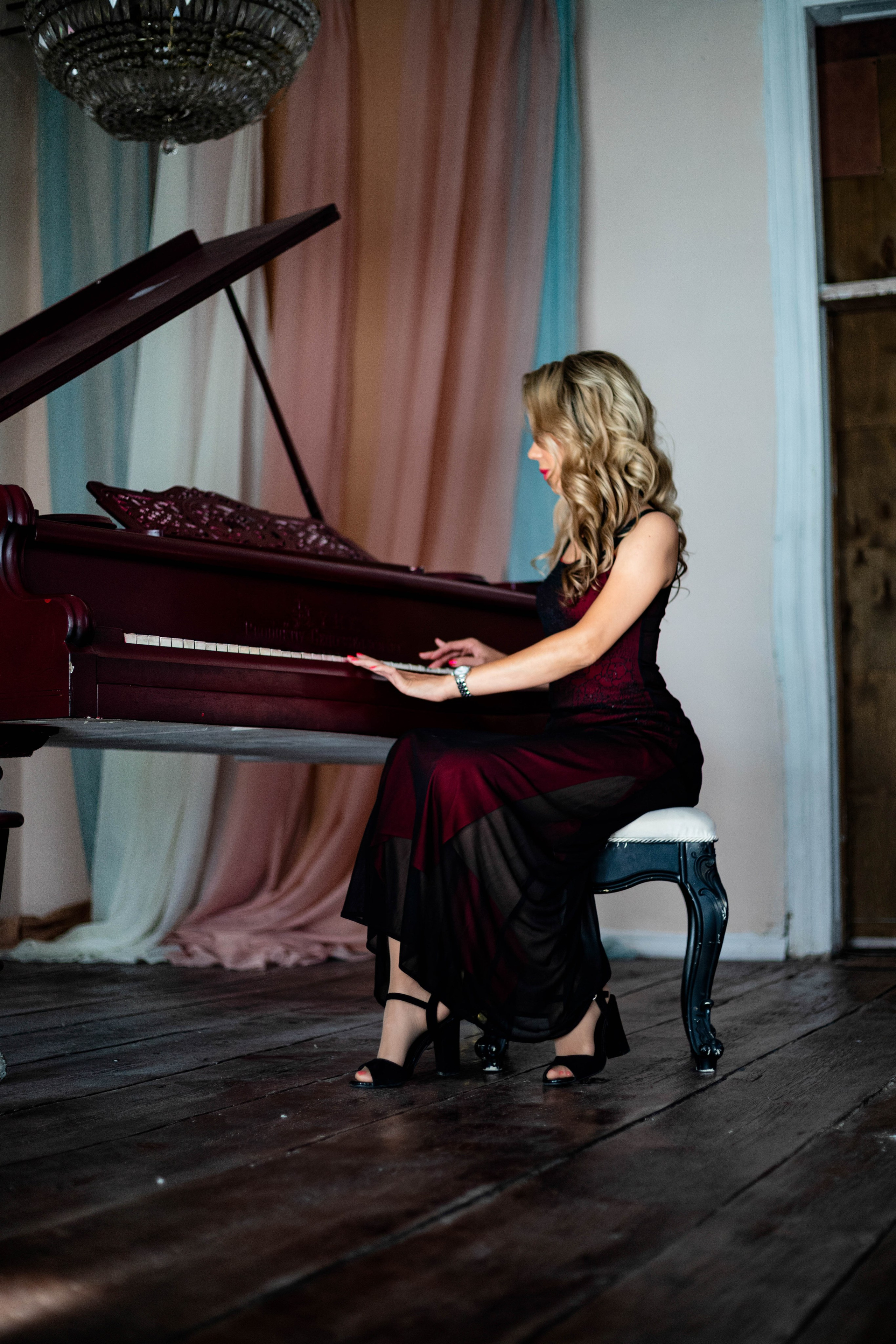 Индивидуальная в купеческом особняке /дом Котелова 16.09. Главная