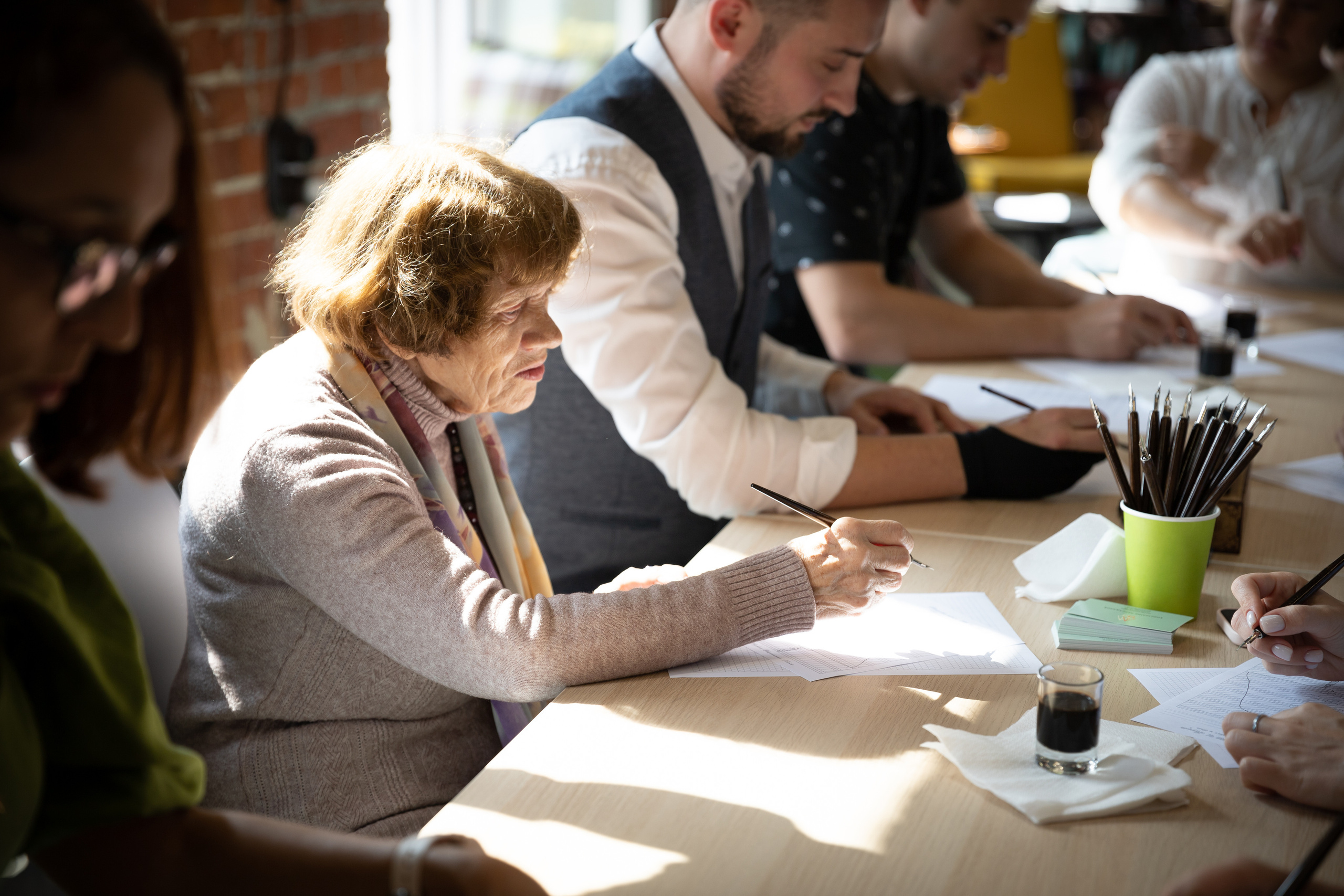 Выездные мероприятия. Каллиграф Константин Парсаданов