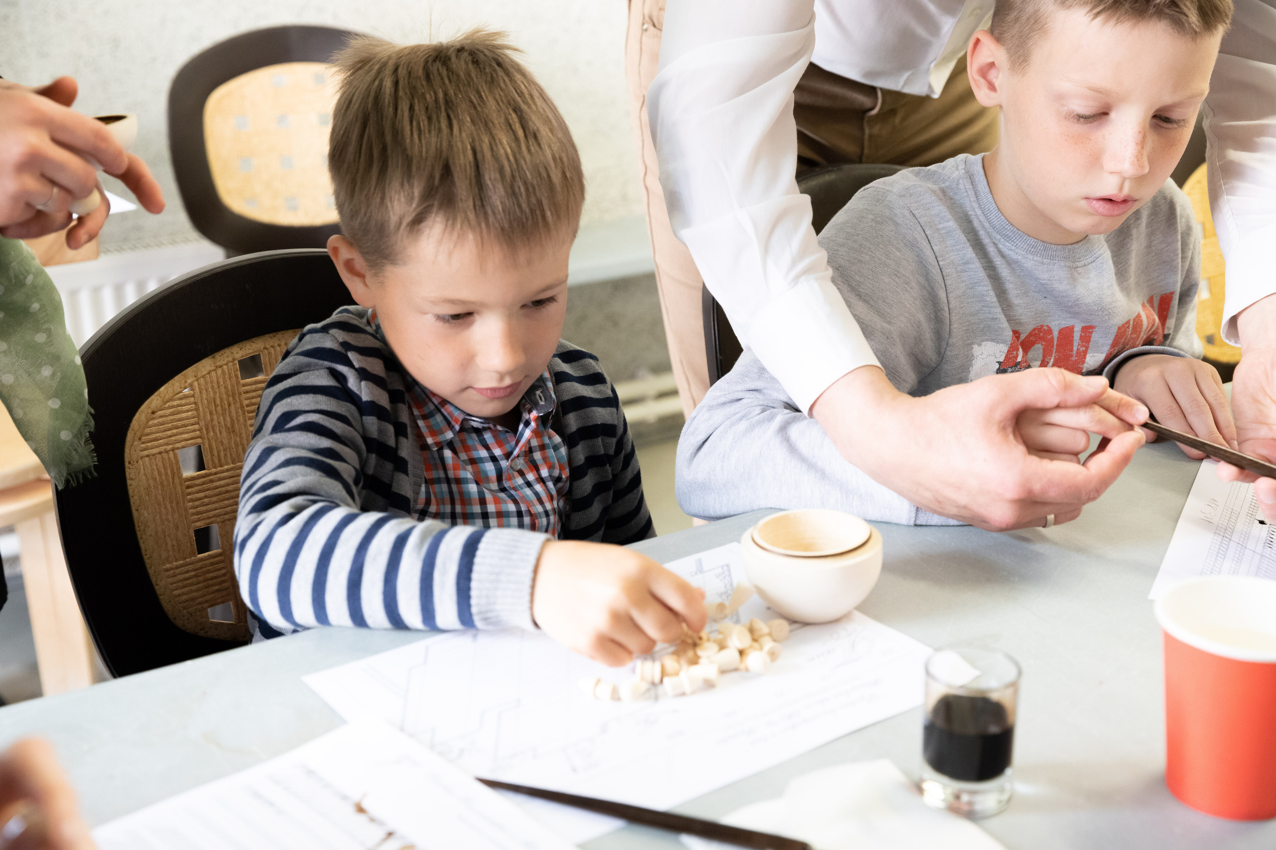 Выездные мероприятия. Каллиграф Константин Парсаданов