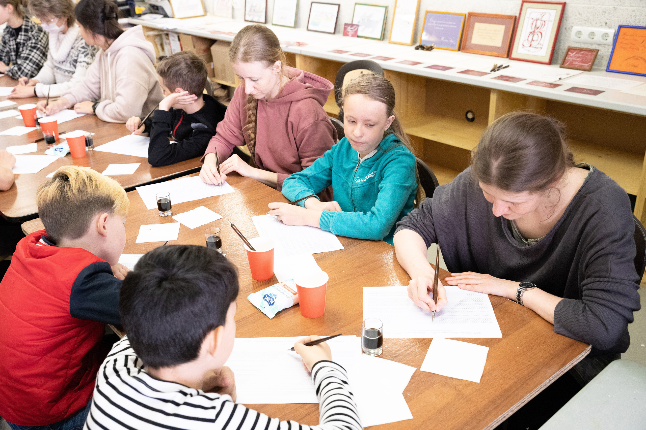 Выездные мероприятия. Каллиграф Константин Парсаданов