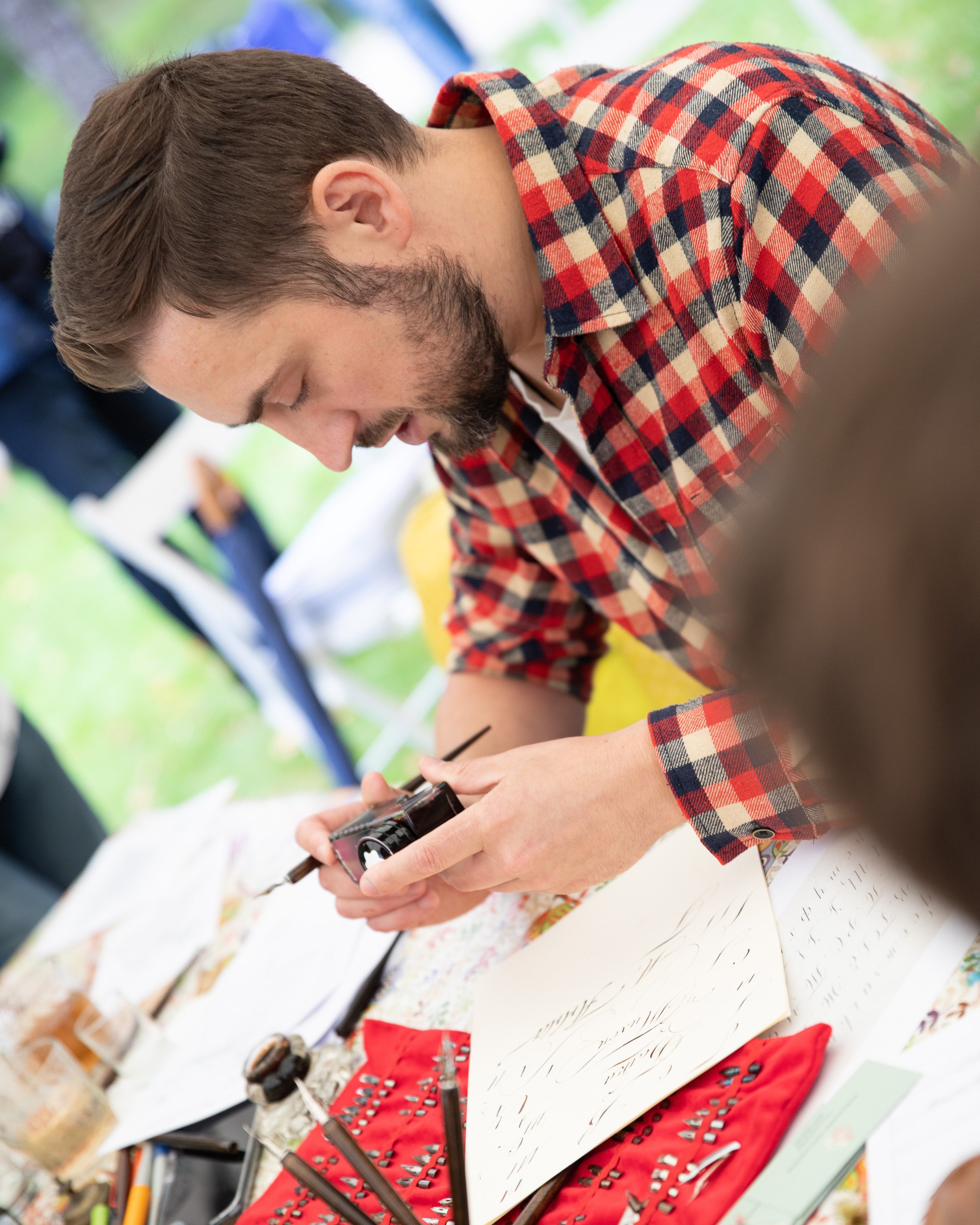 Выездные мероприятия. Каллиграф Константин Парсаданов