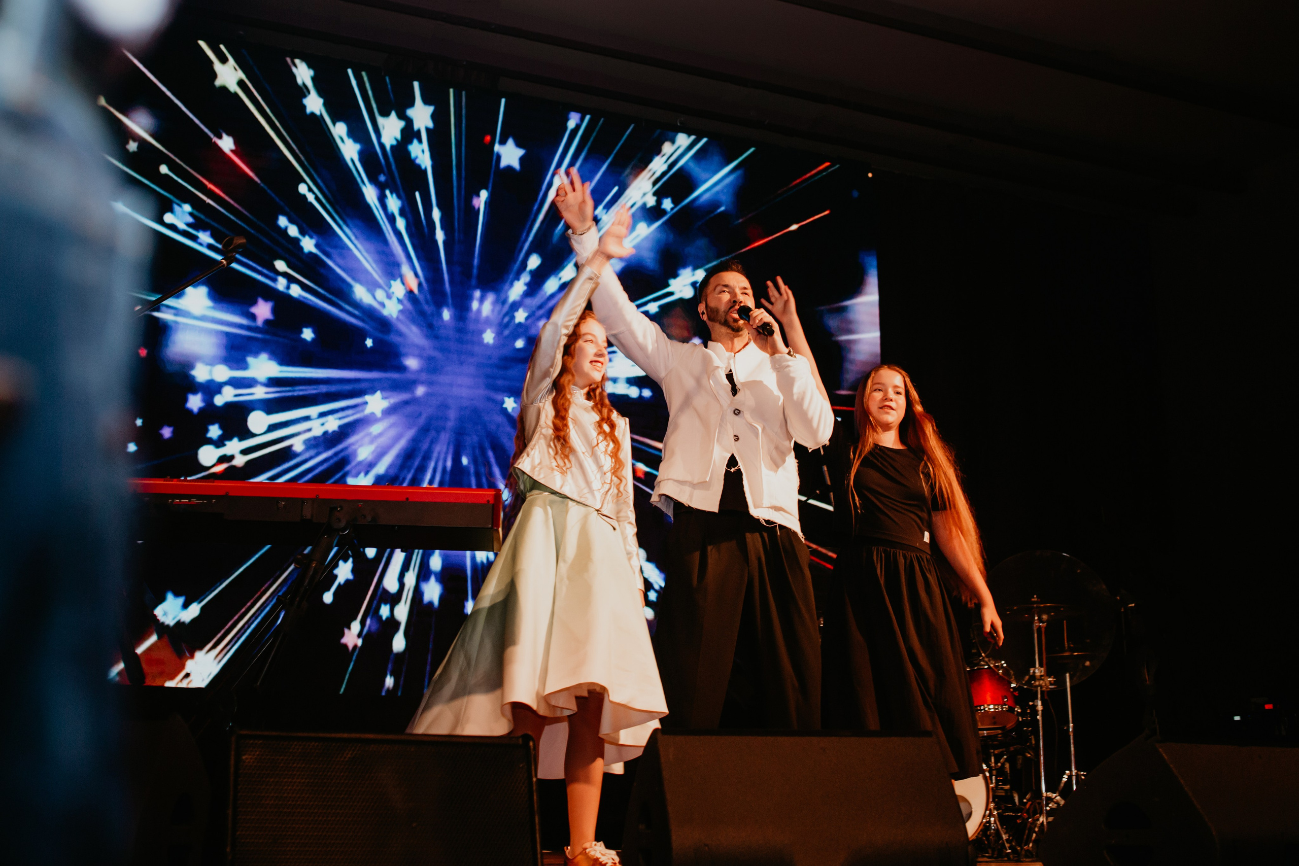 Выпускной. 11 лицей. Фотограф в Челябинске Ополихина Анна