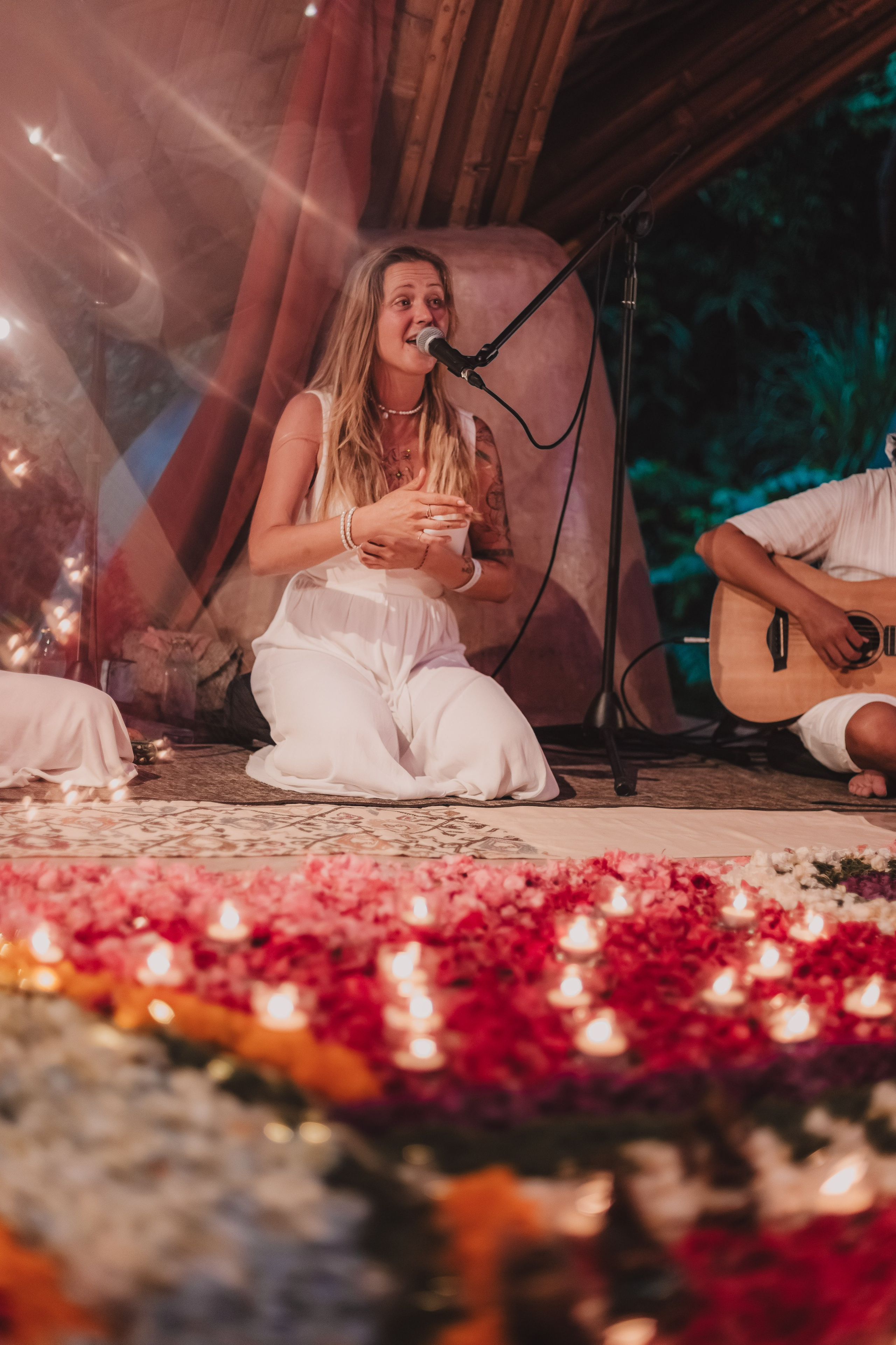 Bhakti Bliss kirtan at Alchemy. Mariam Bagdasaryan