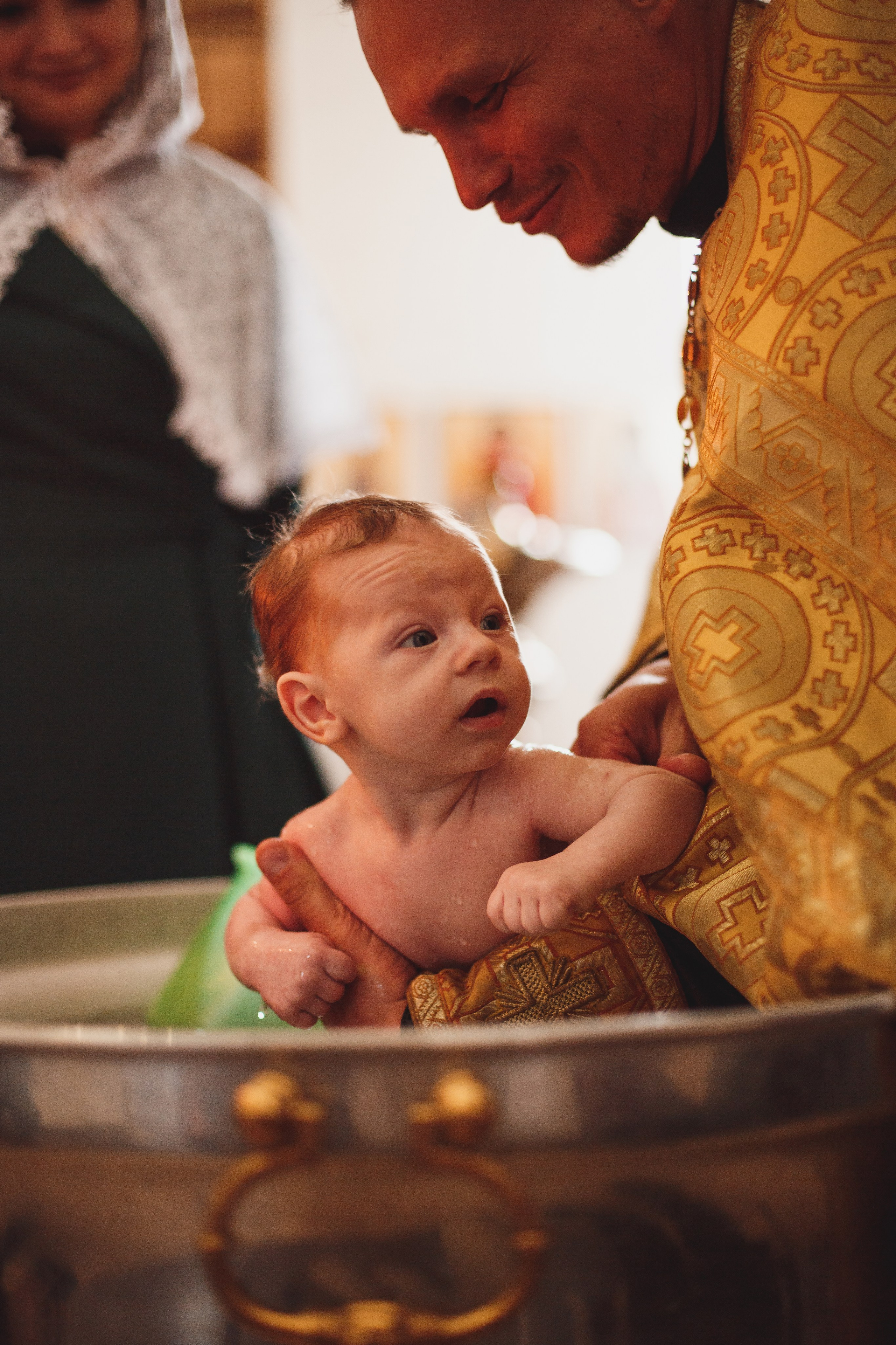Фотосъёмка таинства крещения в Белгороде. Свадебный и контент фотограф в Белгороде Ярослав Гаврилейченко