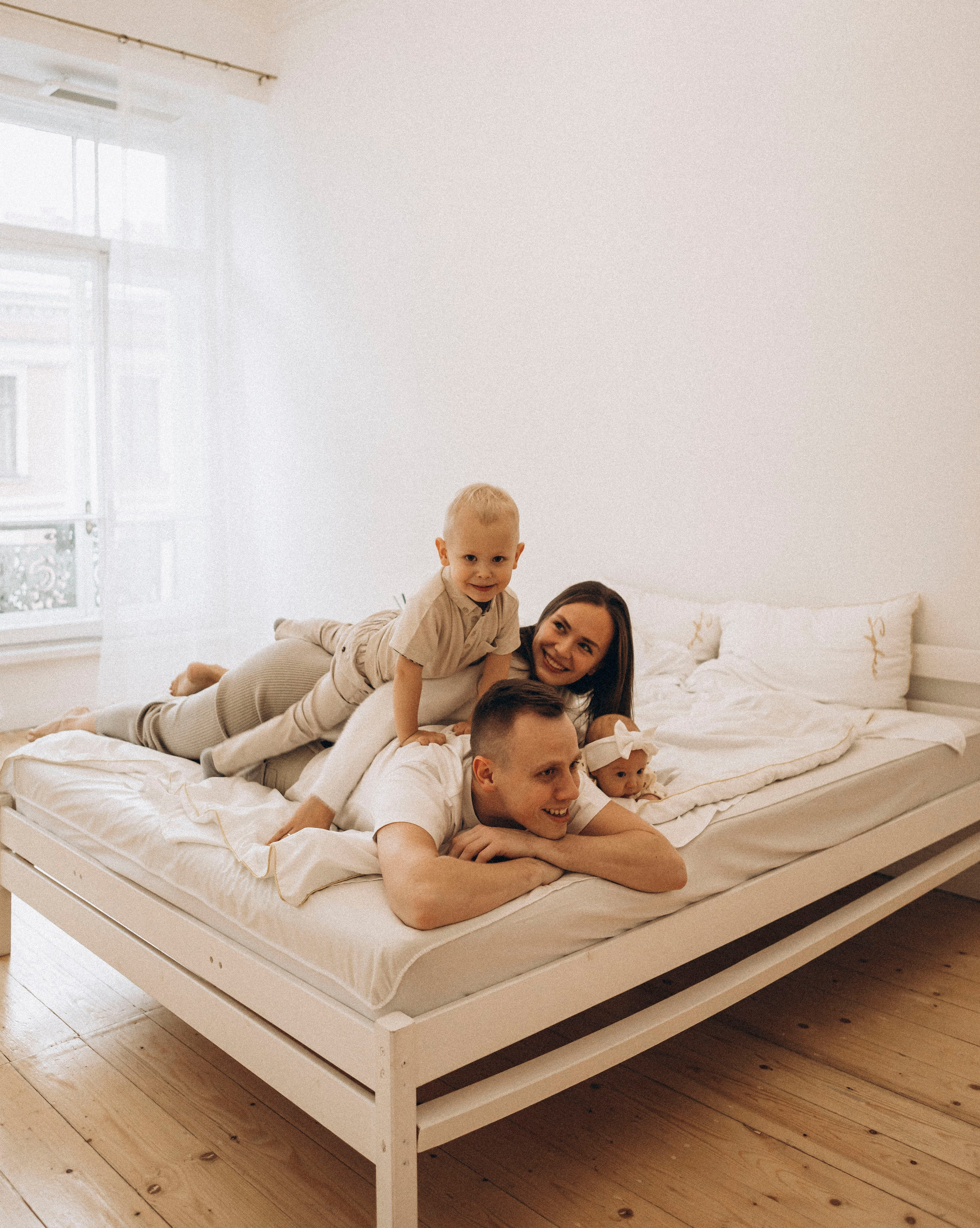 Максим, Анна, Артем и Настя. Семейный фотограф в Санкт-Петербурге