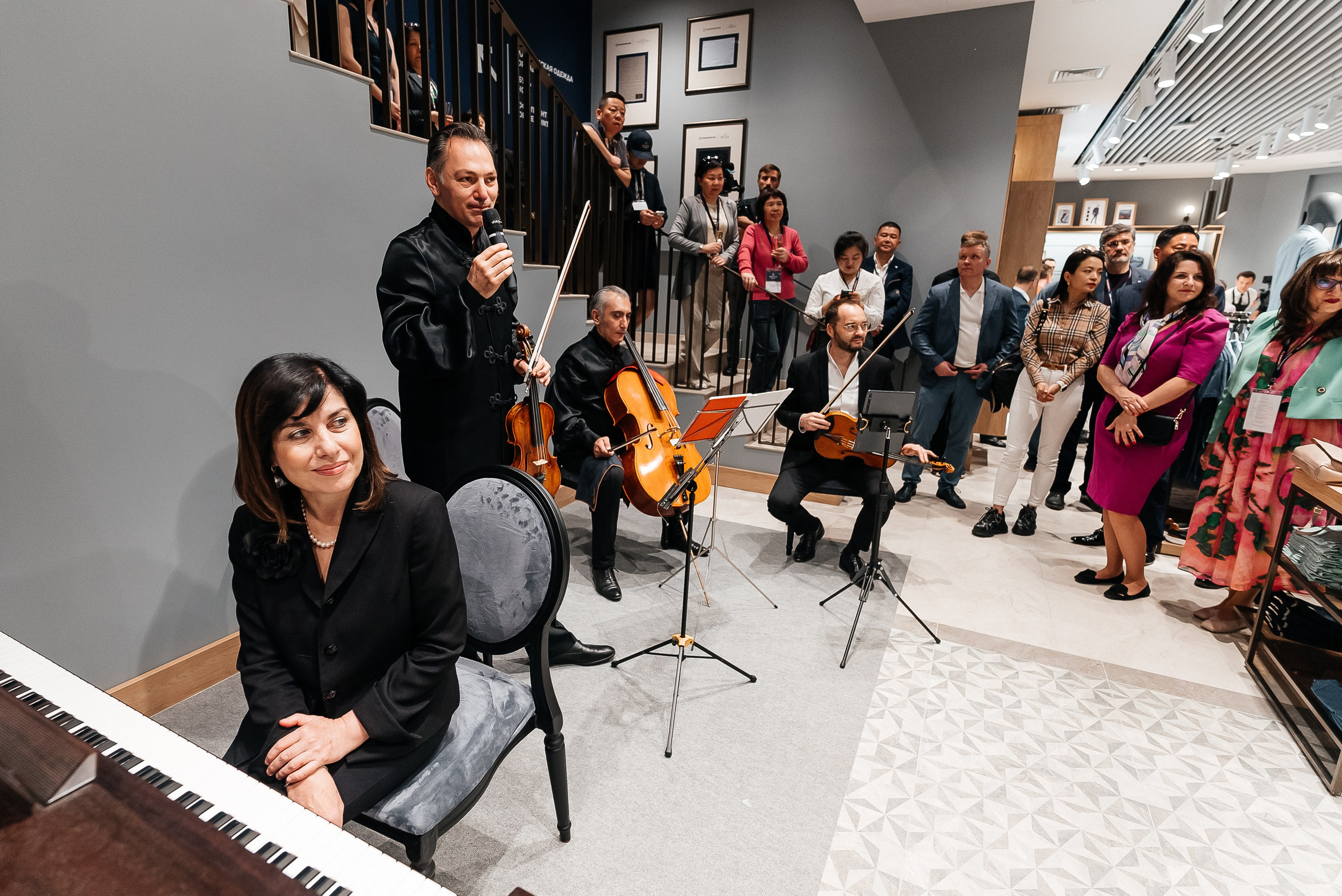 Henderson. Павел Краснов — Свадебный и репортажный фотограф в Москве