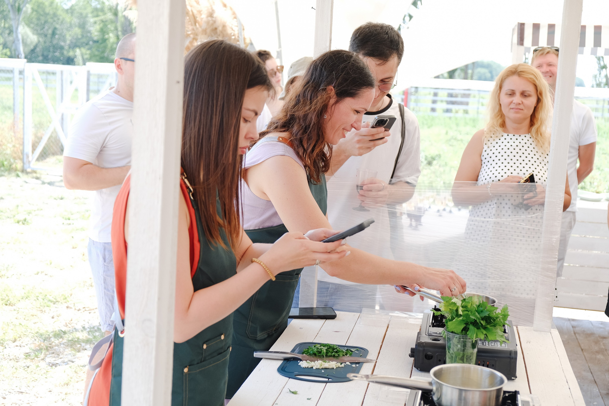 Репортаж на ферме. Профессиональная фотосъемка в Крыму. Натуральные эмоции и живые кадры. Забронируйте дату прямо сейчас!