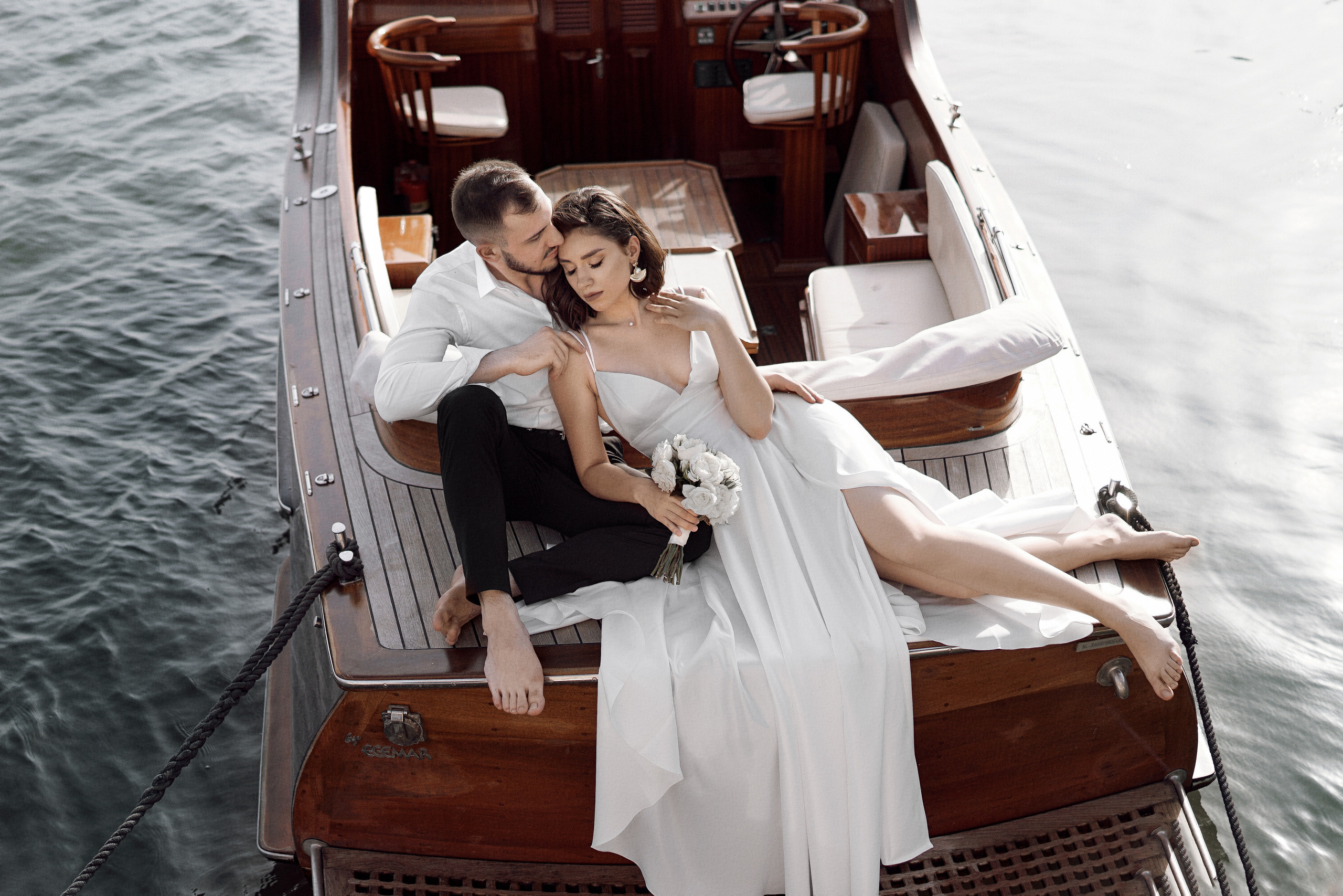Love Story on a yacht. Свадебный фотограф и видеограф в Ростове-на-Дону. Максим и Наталья Лебедевы