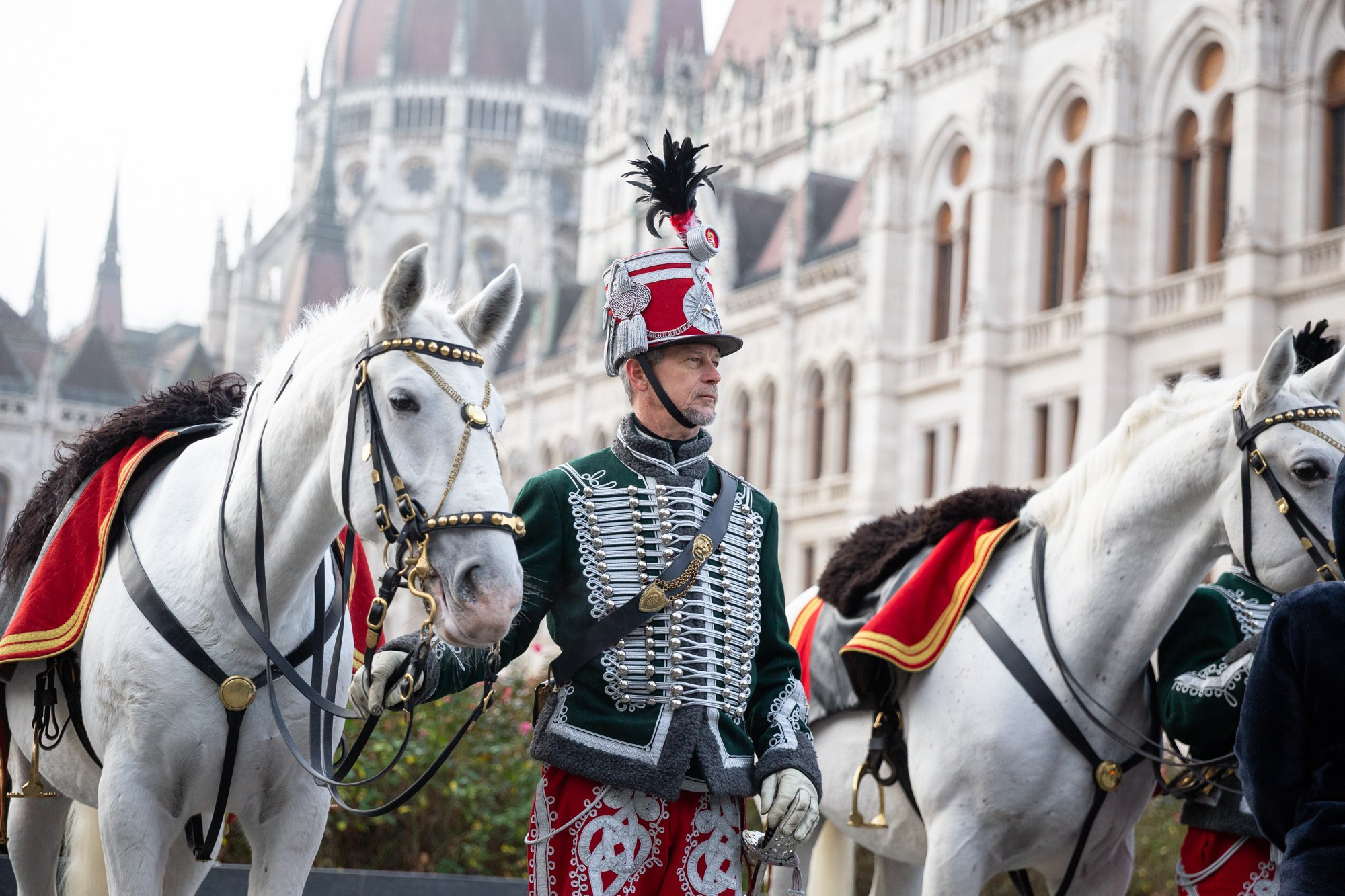 STREET PHOTOGRAPHY. Photographer in Budapest  — Yura Knyazev