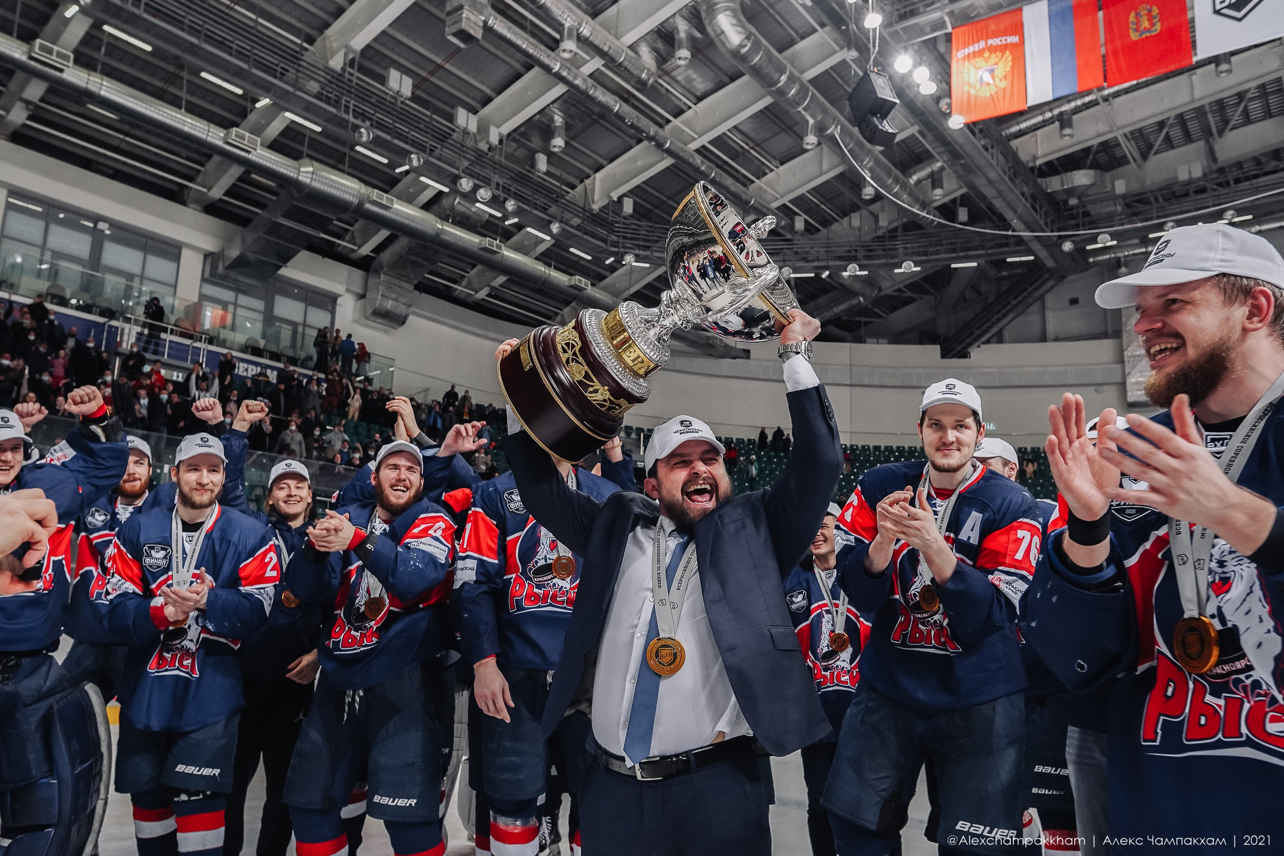 Хоккей. Репортажный фотограф Красноярск Алекс Чампакхам