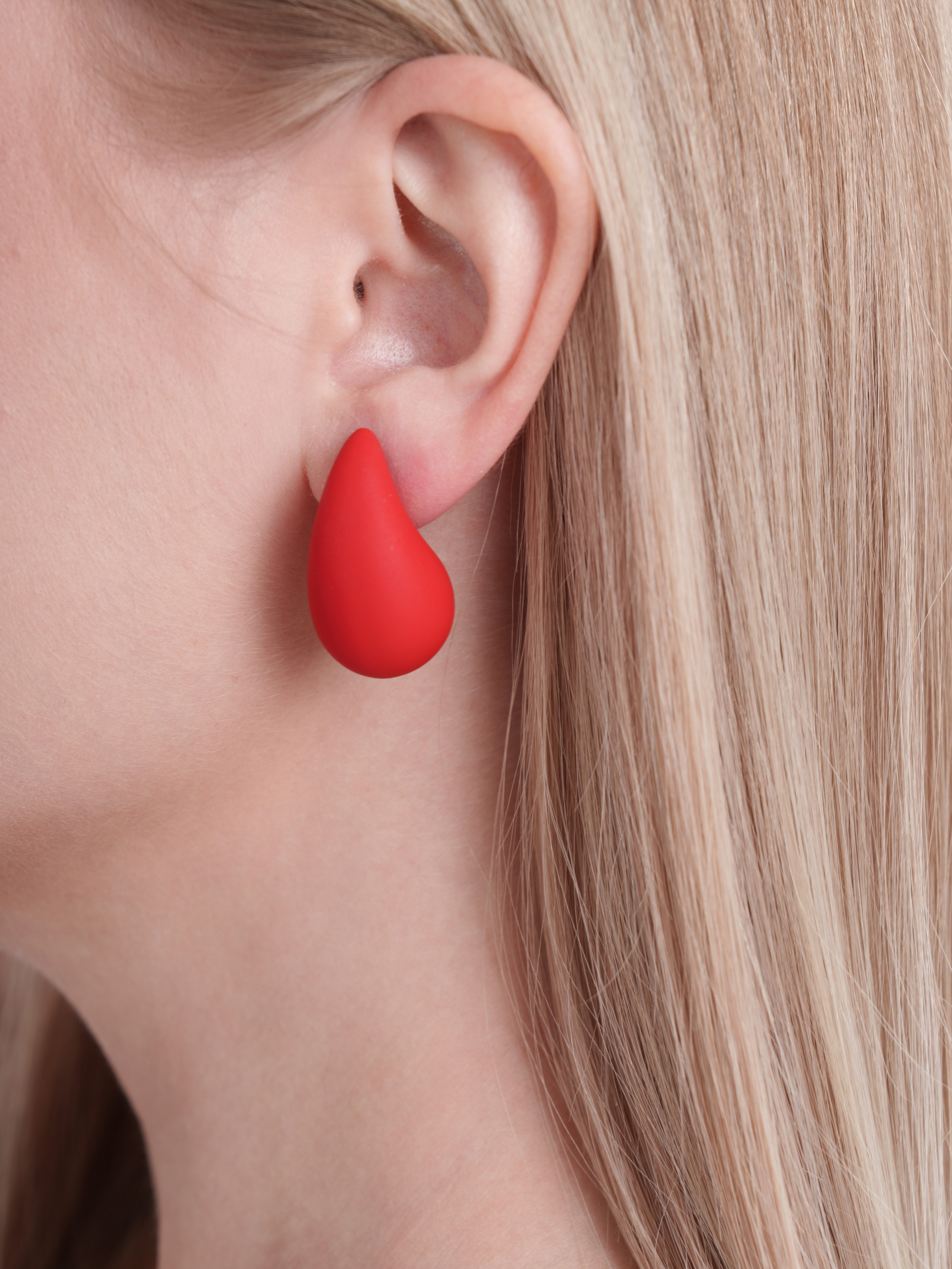 Съемка сережек для WB и OZON. Портретный и Контент фотограф Григорий Семенов (Grifon) в Ижевске