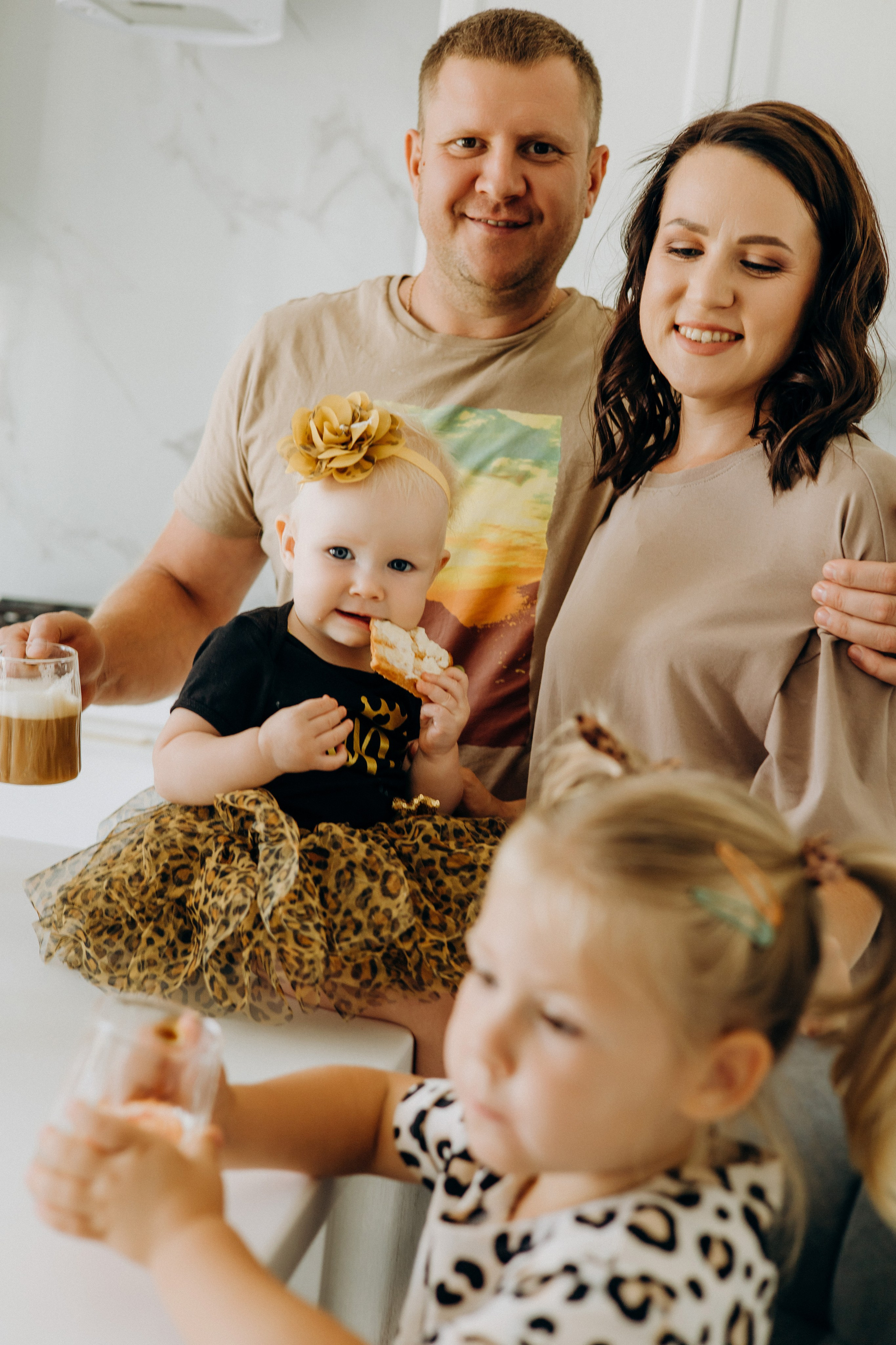 Праздничный завтрак в кругу семьи. Портретный и семейный фотограф в Воронеже Ксения Ремизова