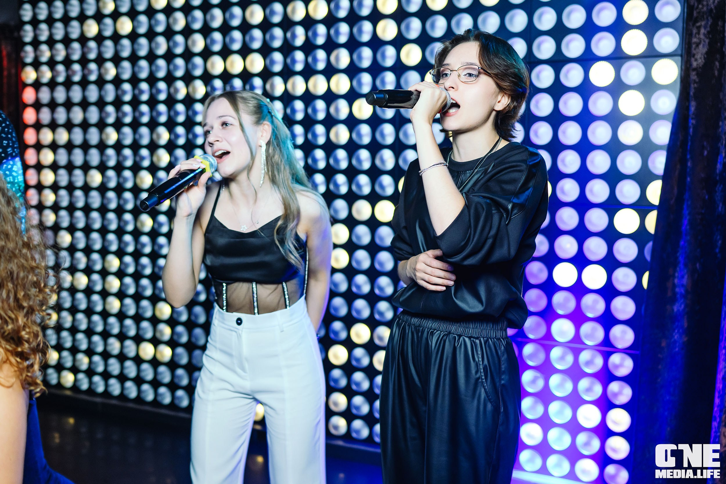 Фоторепортаж из караоке-клуба Эйфория. One Media Life: фоторепортажи, фотоотчеты с мероприятий и заведений