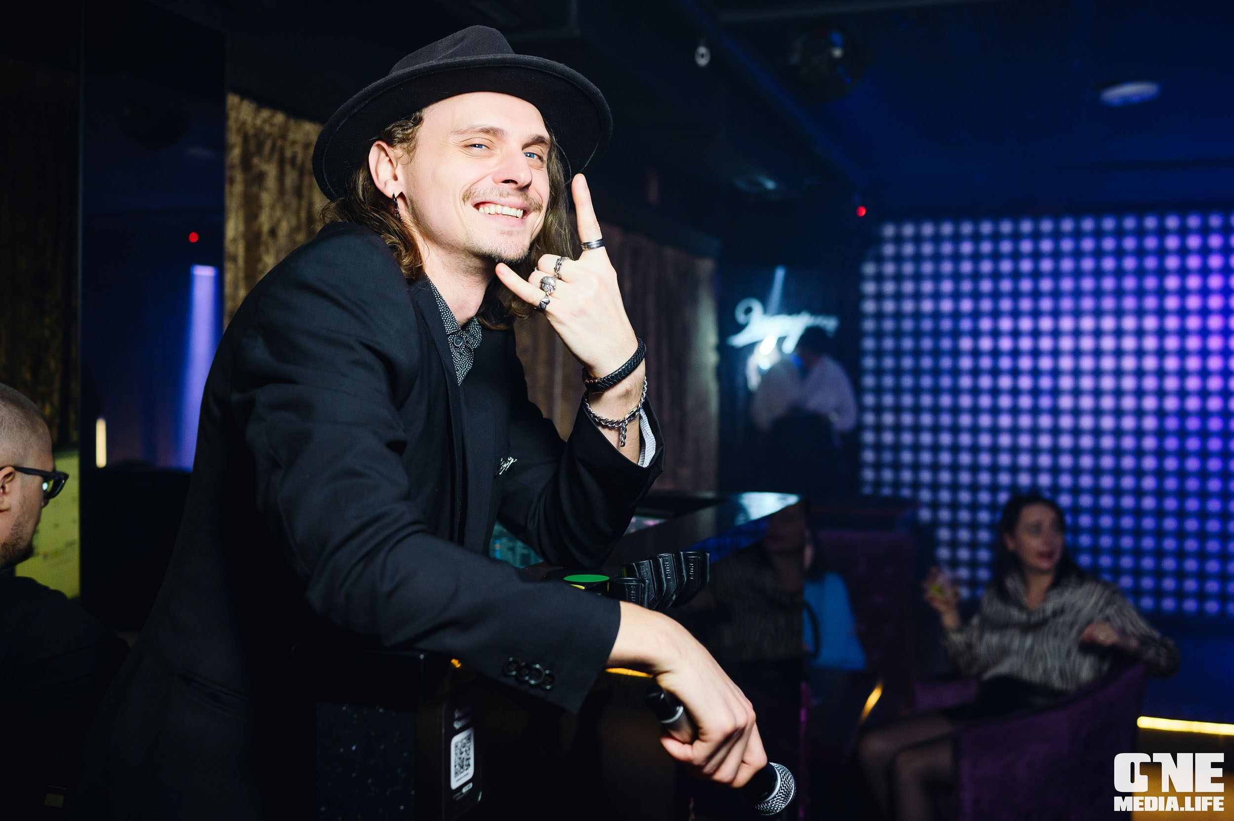 Фотоотчет с с 8 марта в караоке-клубе Эйфория. One Media Life: фоторепортажи, фотоотчеты с мероприятий и заведений