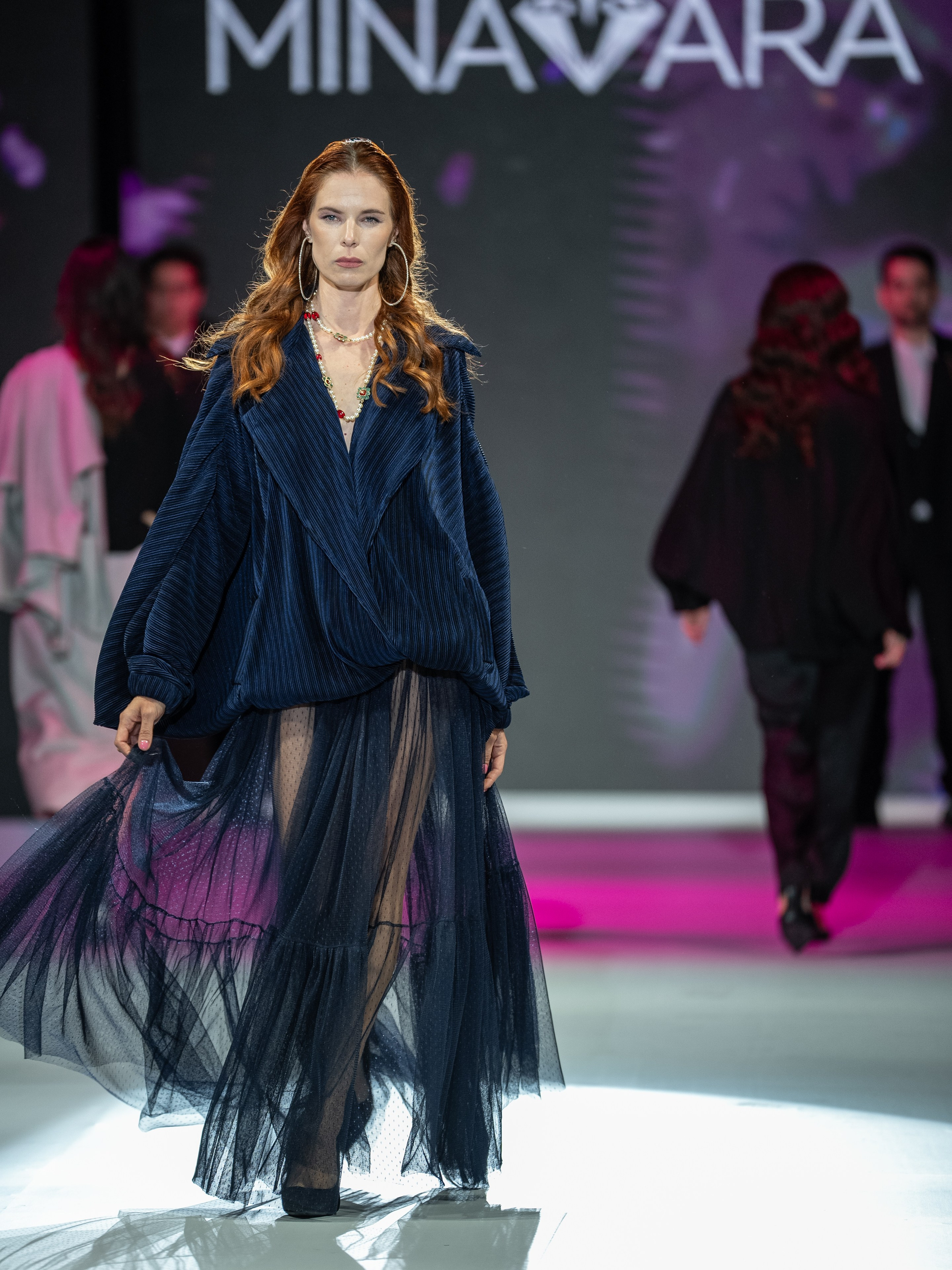 Eurasia Fashion Week Minavara. Сайт Алматинского НЮ АРТ, будуар и фэшн фотографа Дениса Карпенко