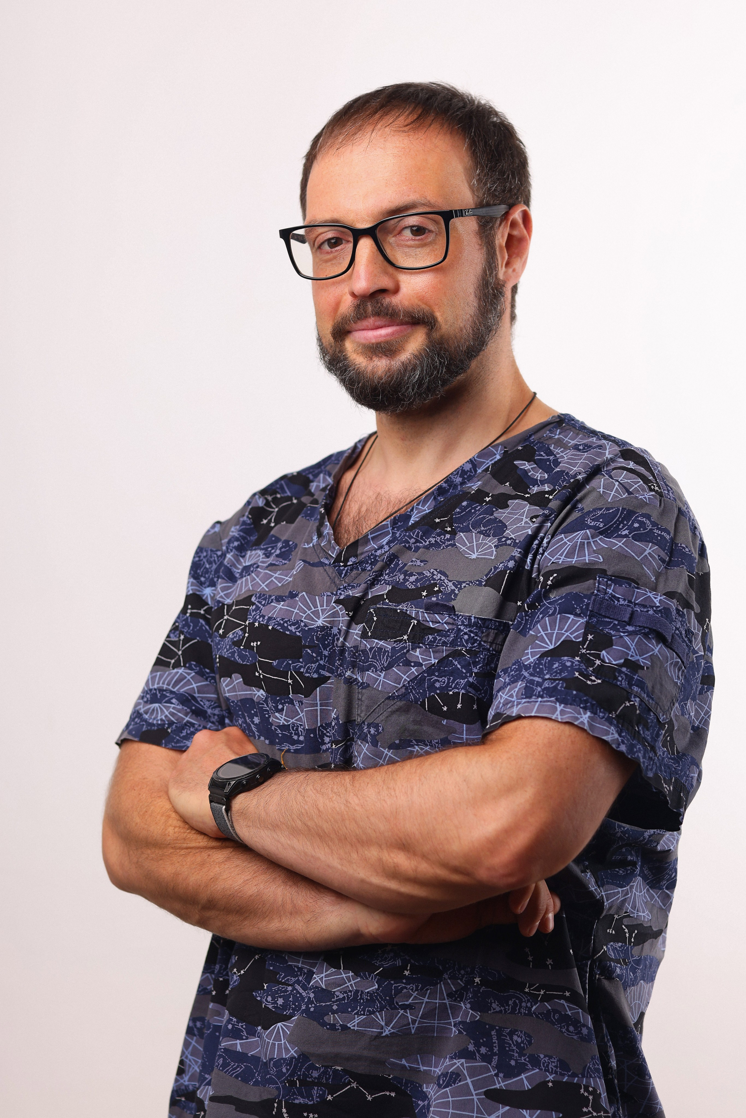 Портретная фотосессия доктора, хирурга, медика.