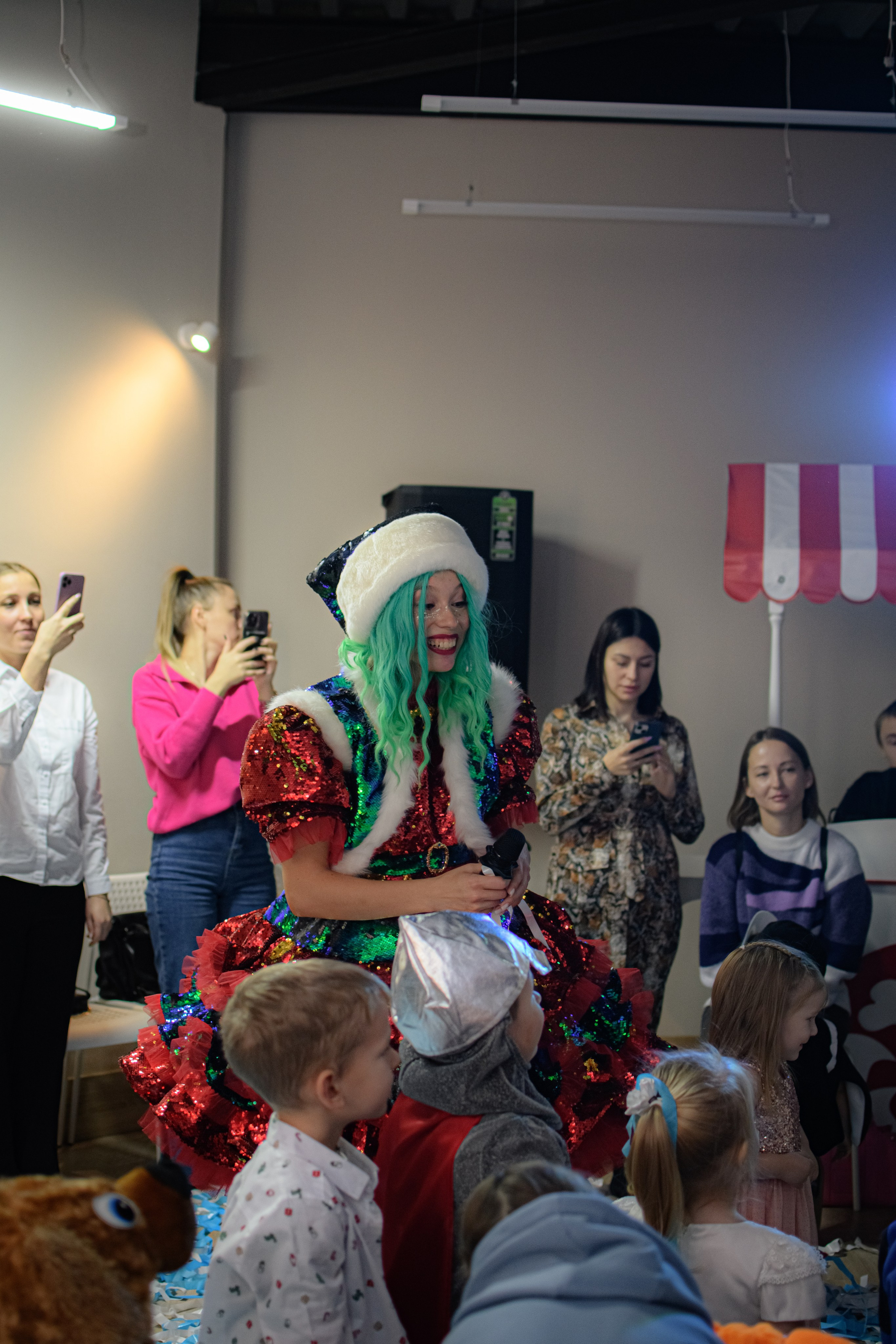 HAPPY NEW YEAR. Photokarish