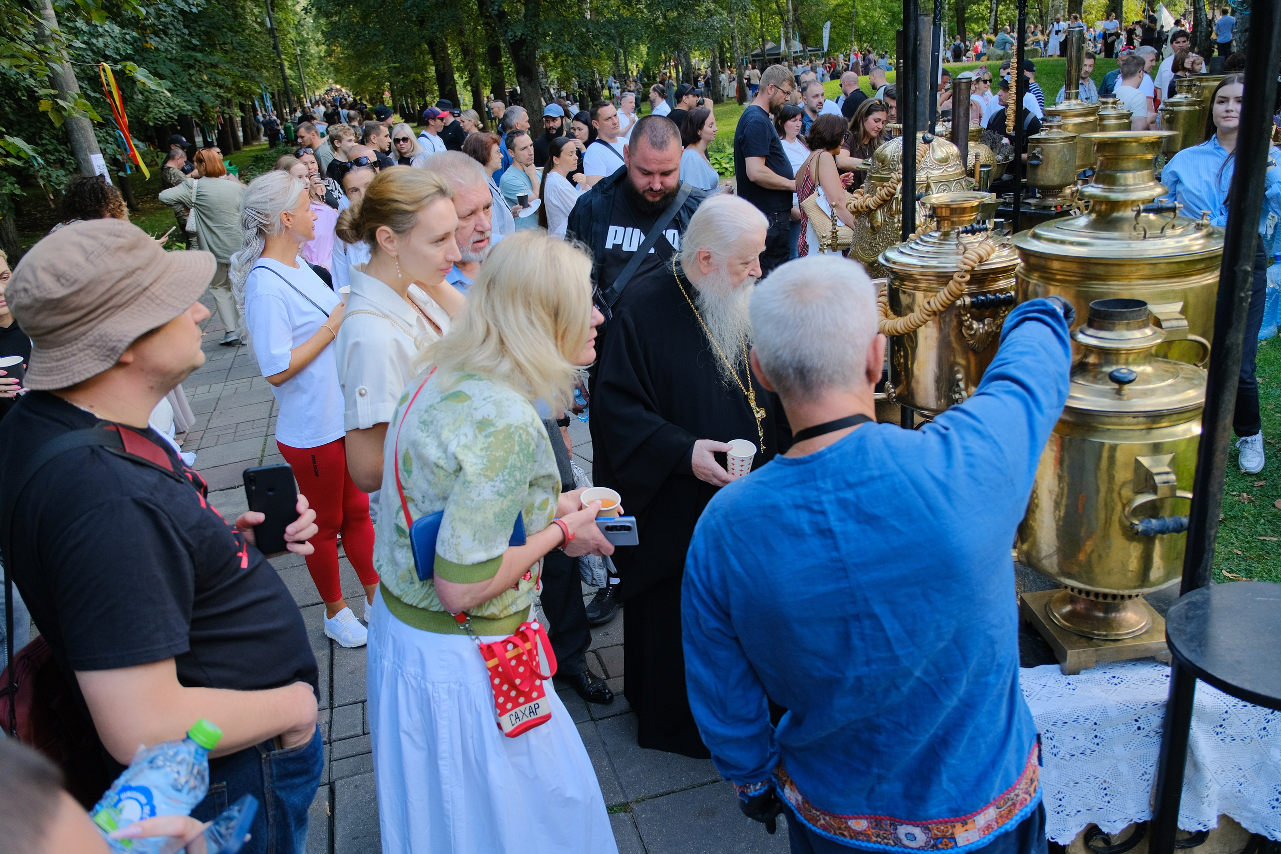 Фестиваль «НАШИ КОРНИ». Илья Варакин — фотограф в Москве