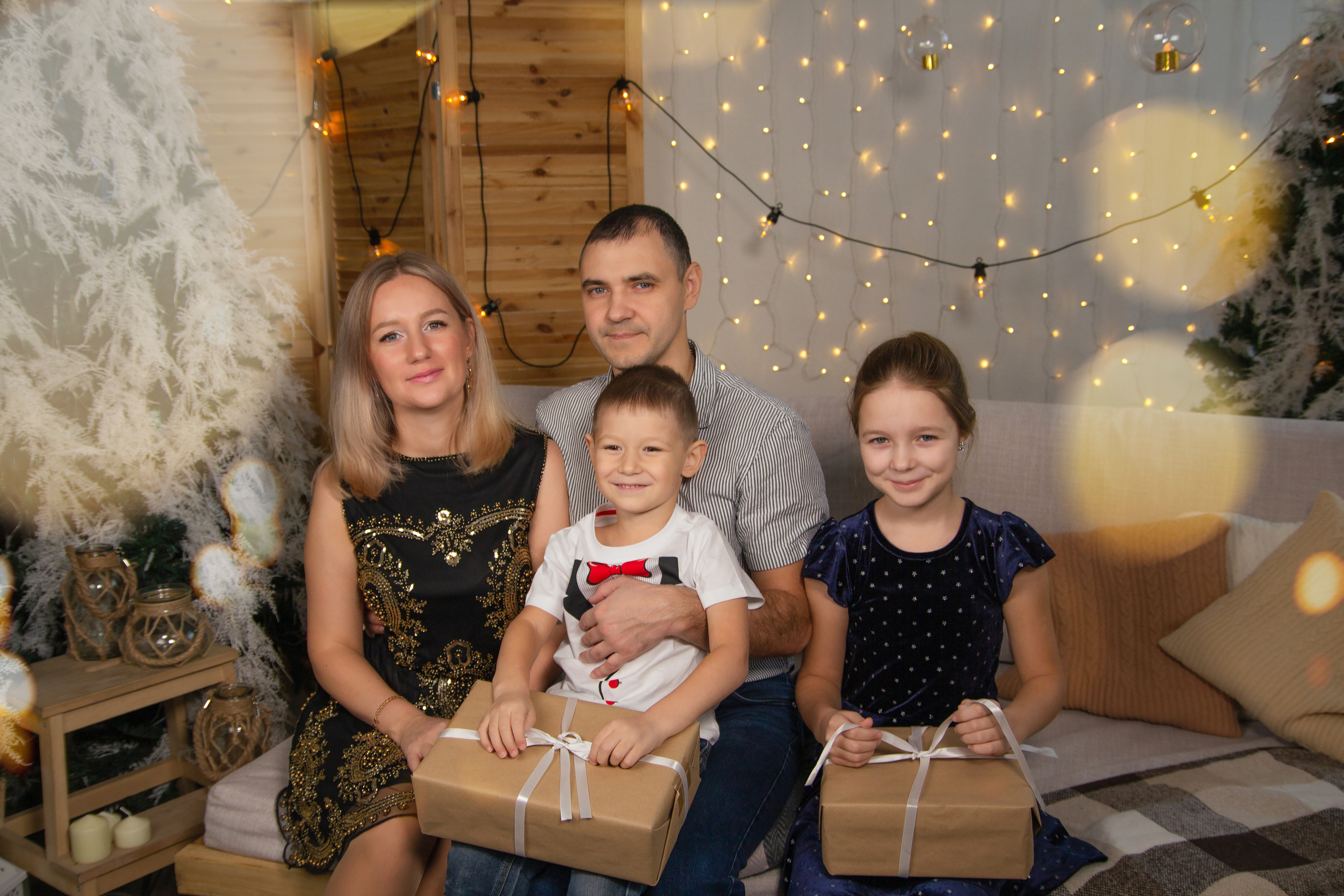 Семейная новогодняя фотосессия. Фотограф Ирина Колесникова