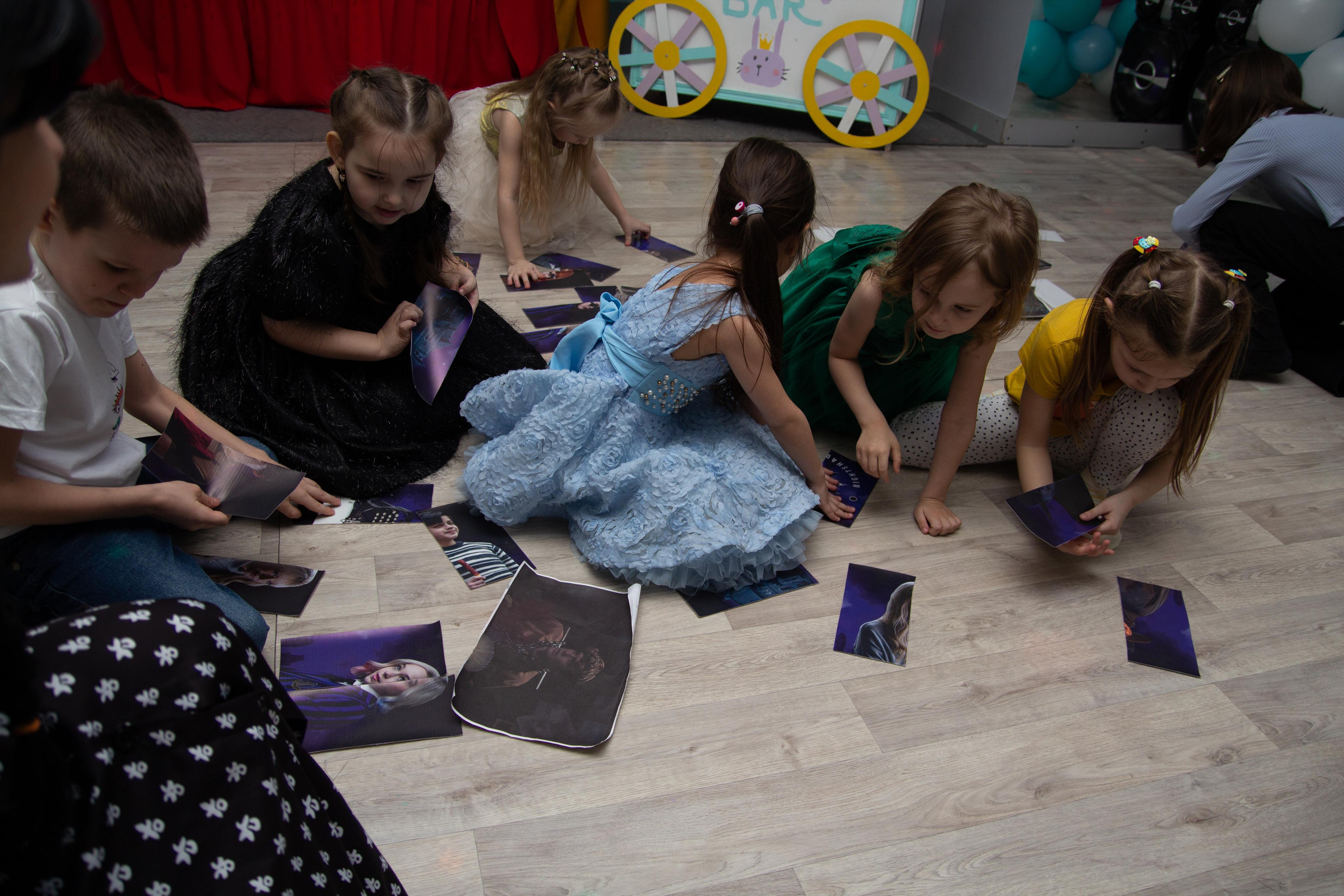 День рождения в стиле Уэнздей. Фотограф Ирина Колесникова