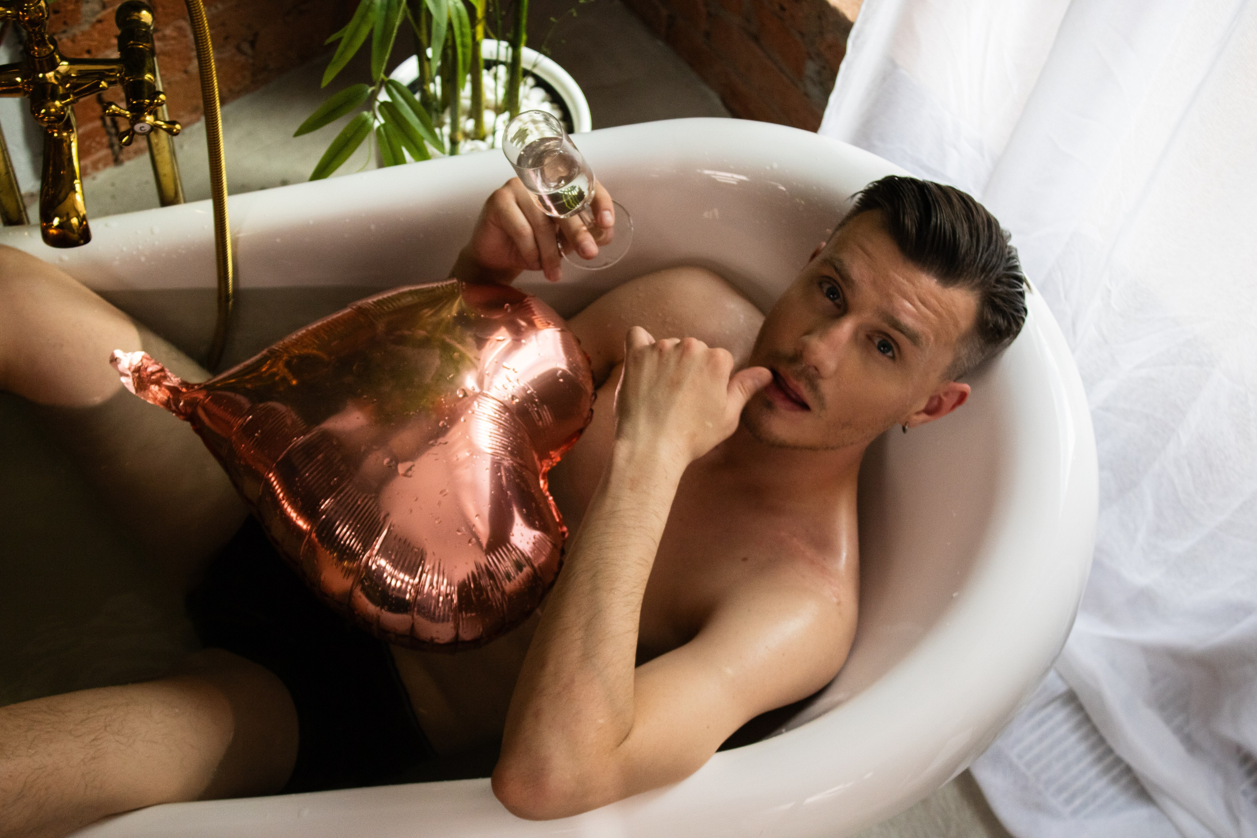 Сергей (мужская сессия). Стрит и Арт Фотограф Москва-Анталия-Стамбул. Постановочные фотографии в любом жанре, в неповторимых образах