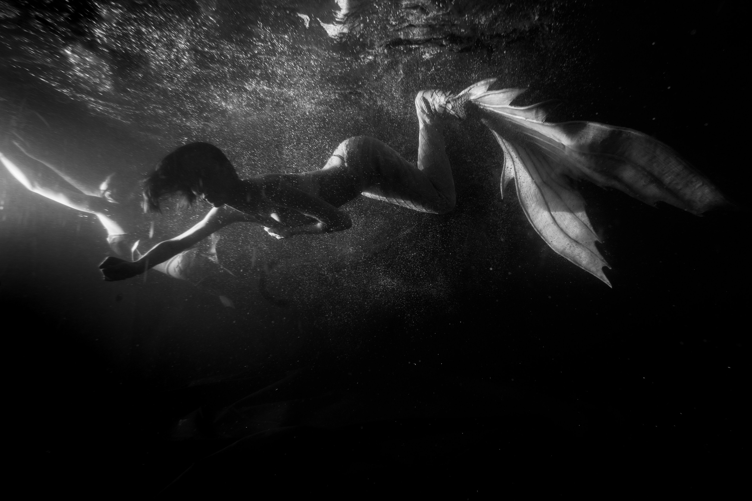 A Playboy photographer helps you find the rich man of your dreams. Dubai, Moscow. Portrait photographer Moscow, UAE, Oleg Koshmarov