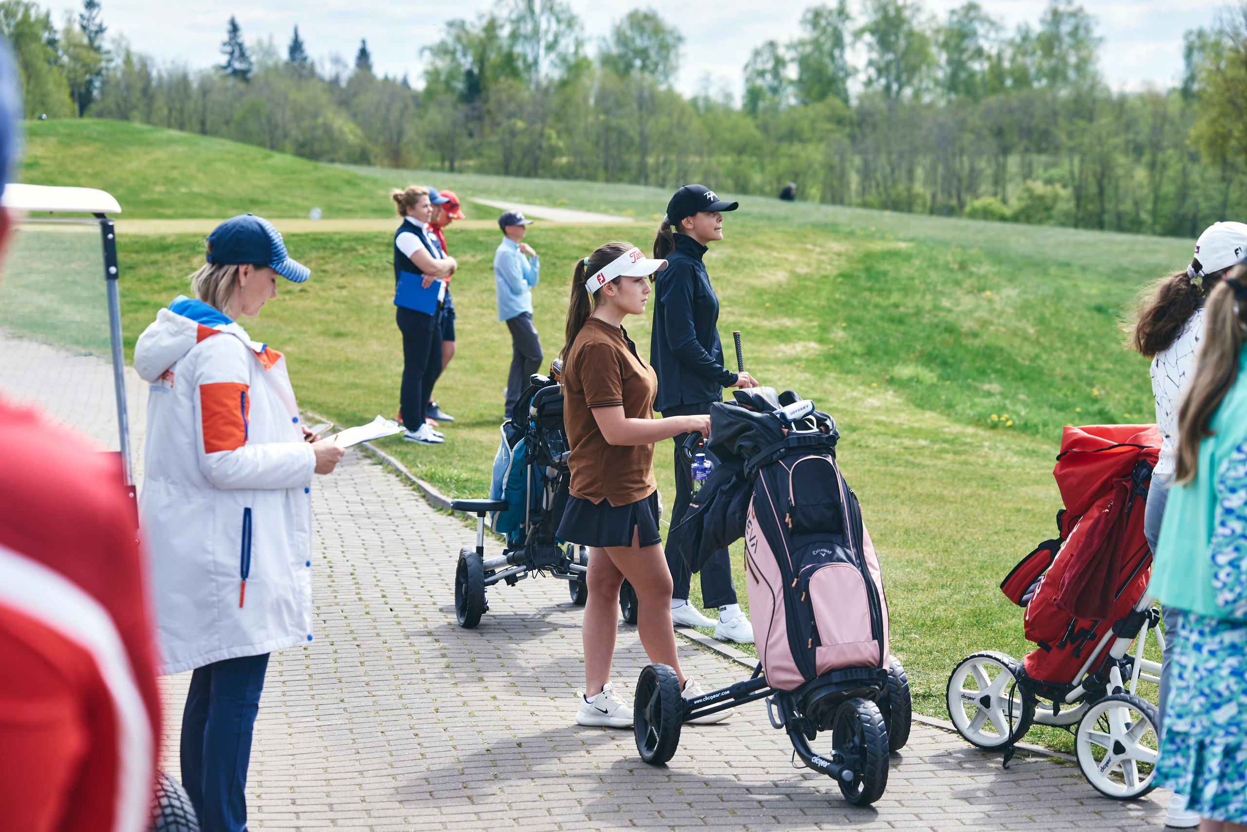 Forest Hills Junior. Академия гольфа NSU в Москве. Тренировки по гольфу для детей и взрослых, тренировки для новичков