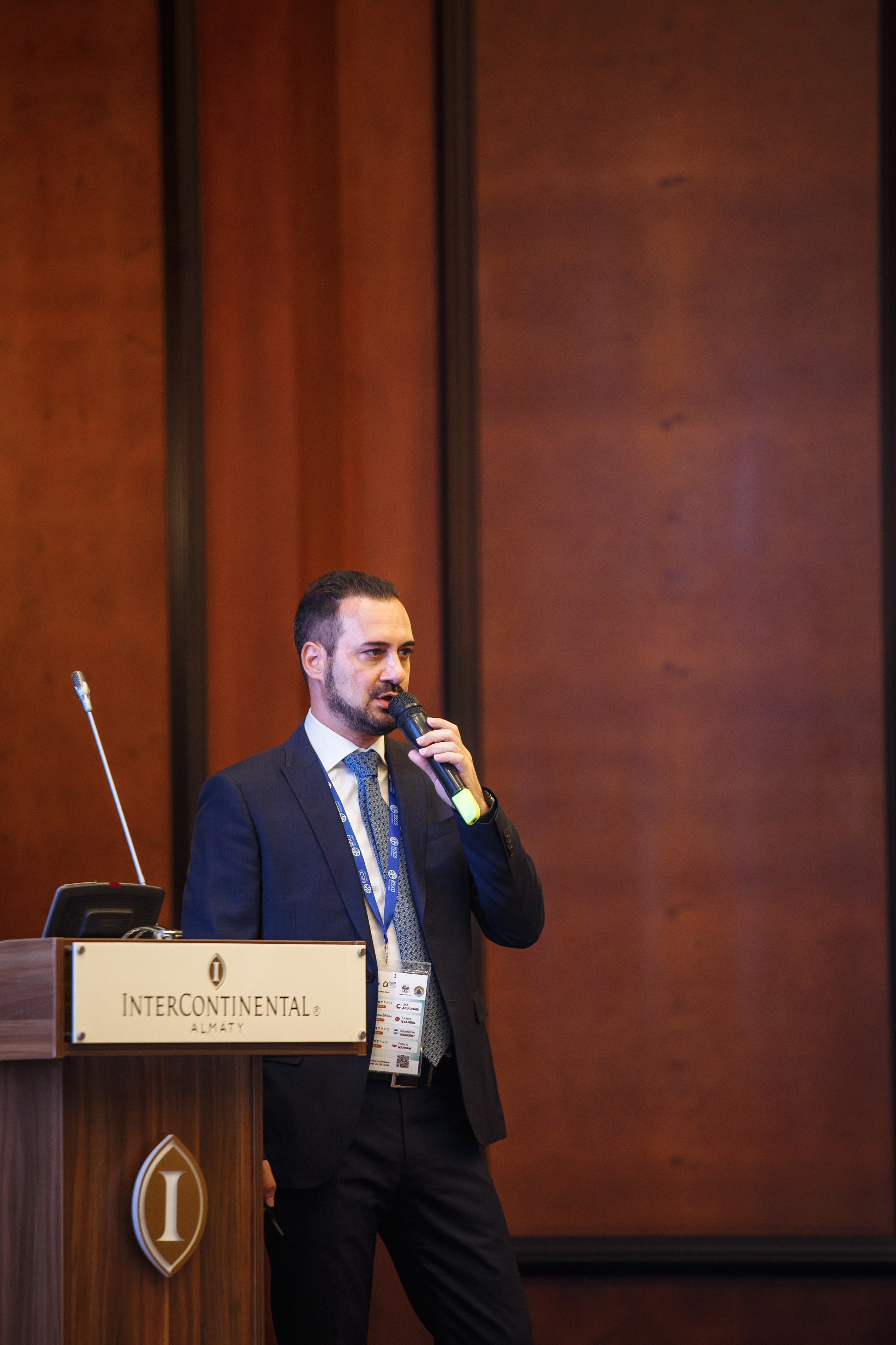 Фоторепортаж Bosco conference. Коммерческий и репортажный фотограф в Алматы — Jora Abramov