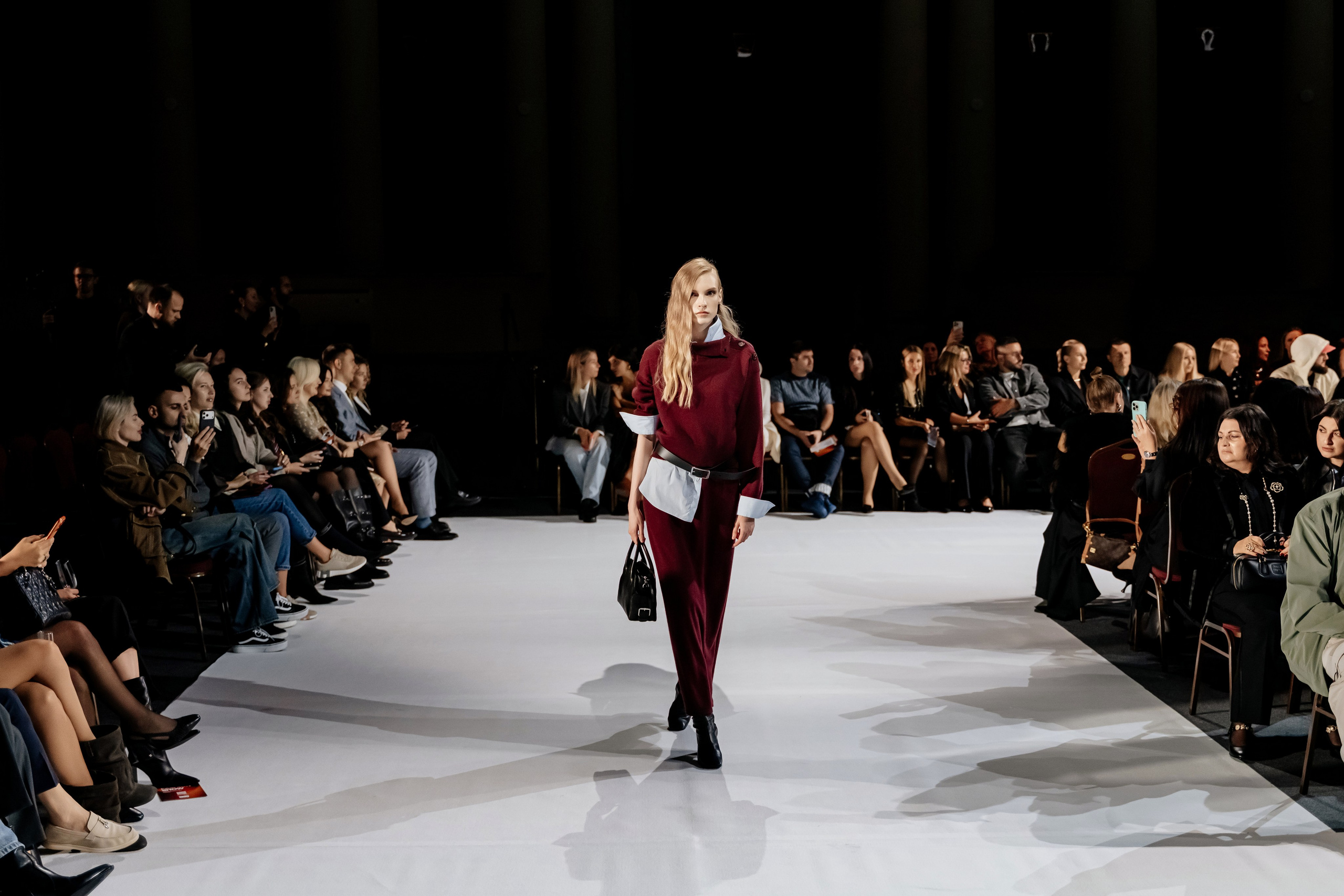 TSUM FASHION SHOW 2025. Свадебный и семейный фотограф в Сочи Никита Пищов