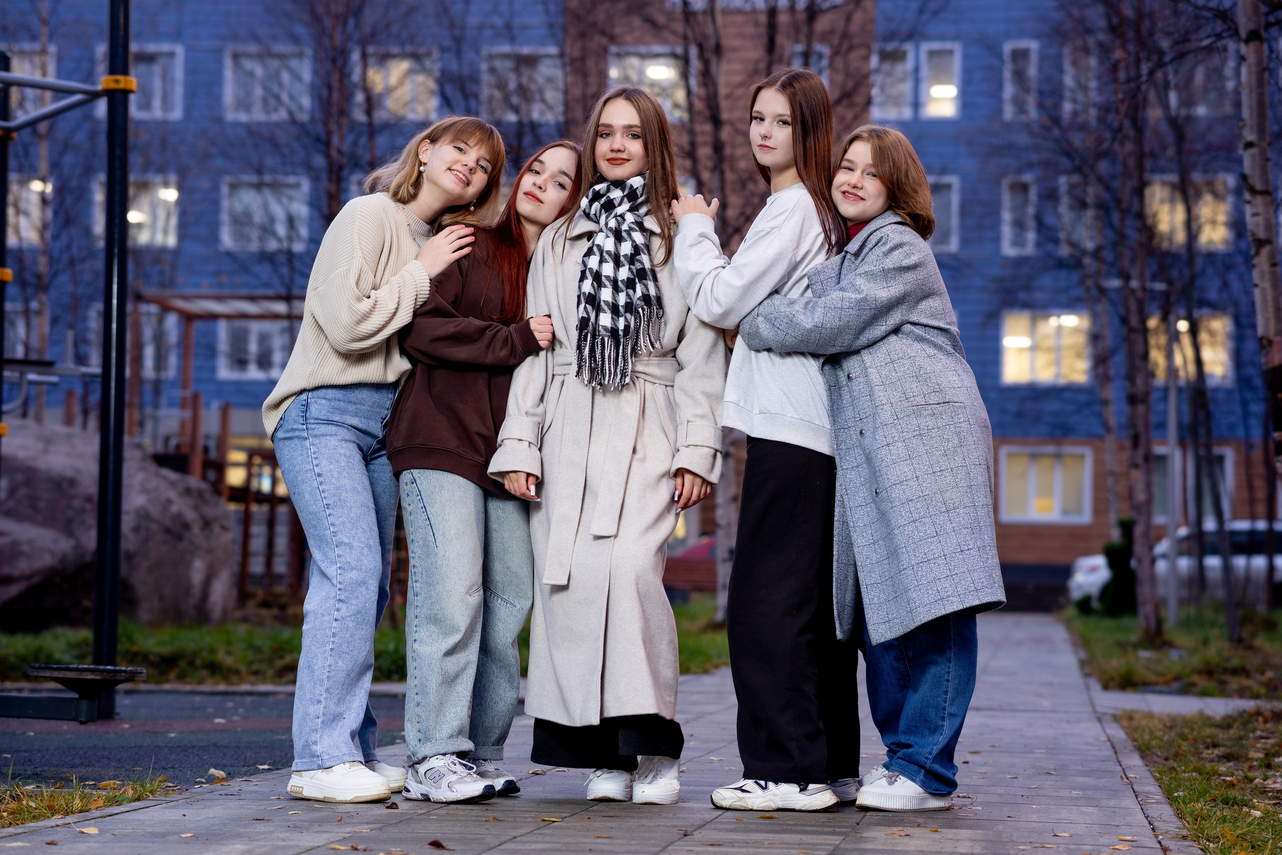 Школьники 9Г класс осень. Артём Печерин фотограф в Оленегорске