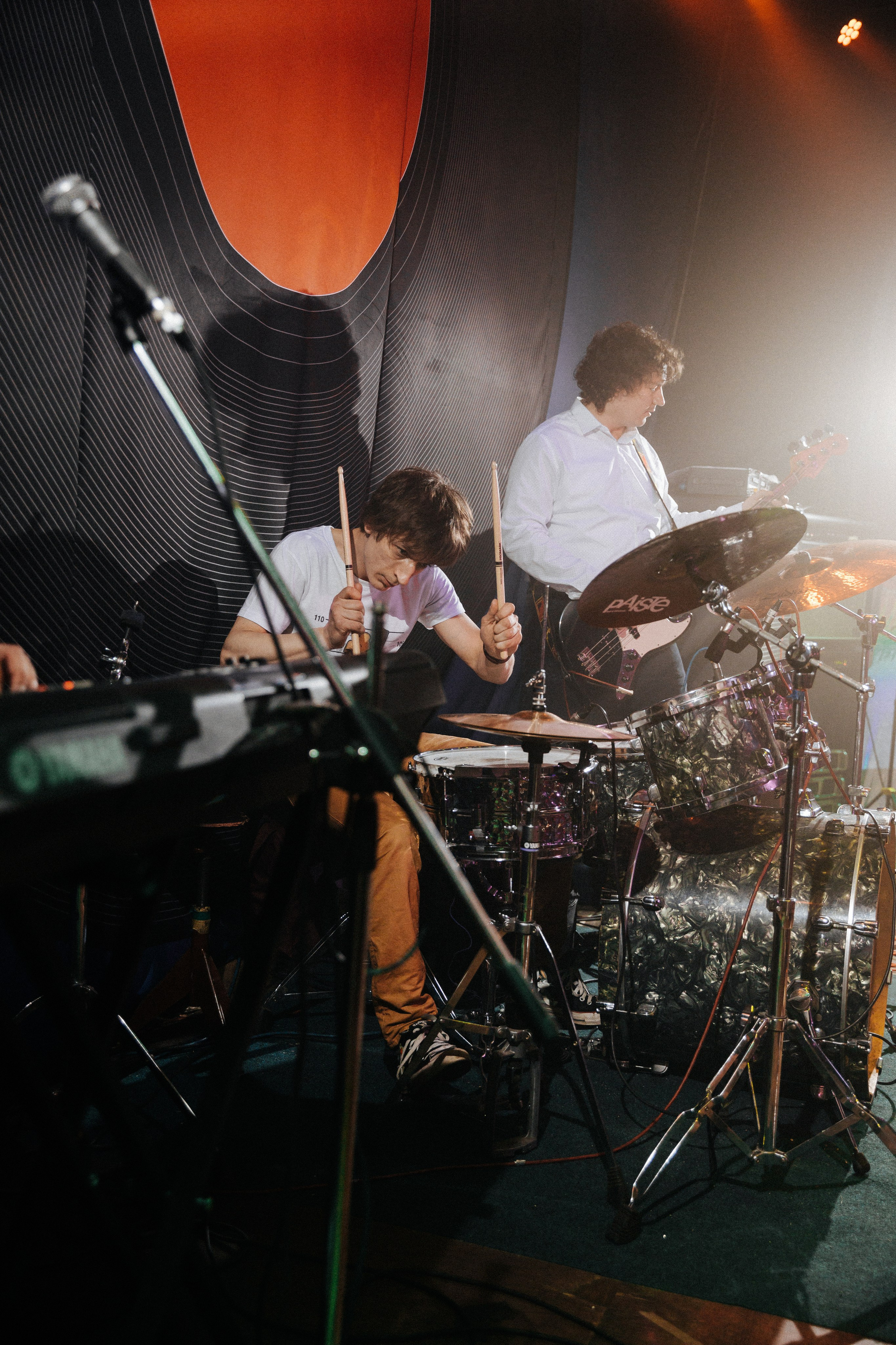 Концерт день дурака и разные люди. Свадебный и семейный фотограф Скрынник Светлана