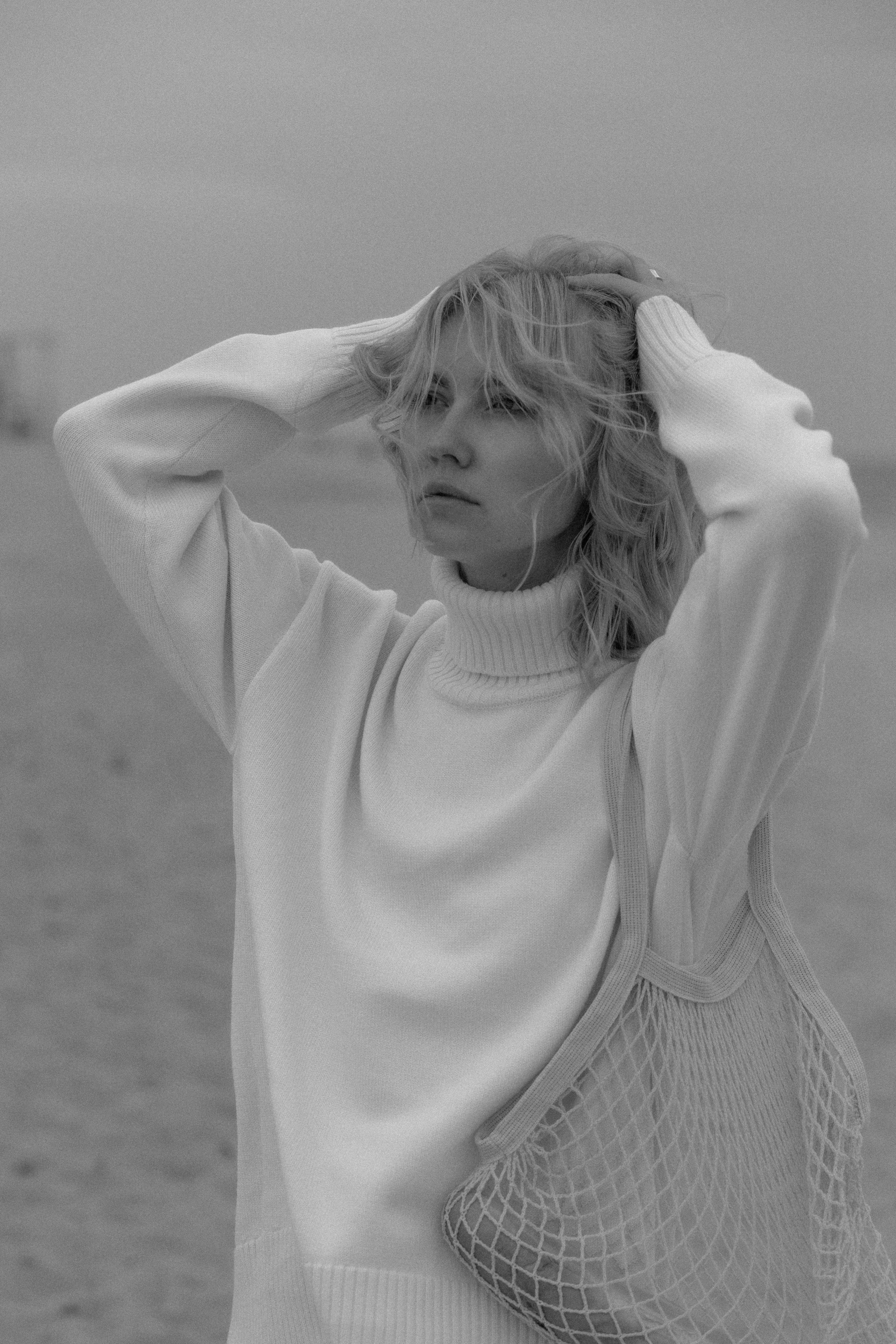 Вера в Янтарном. Перед дождем. Фотограф в Калининграде Решетникова Алина