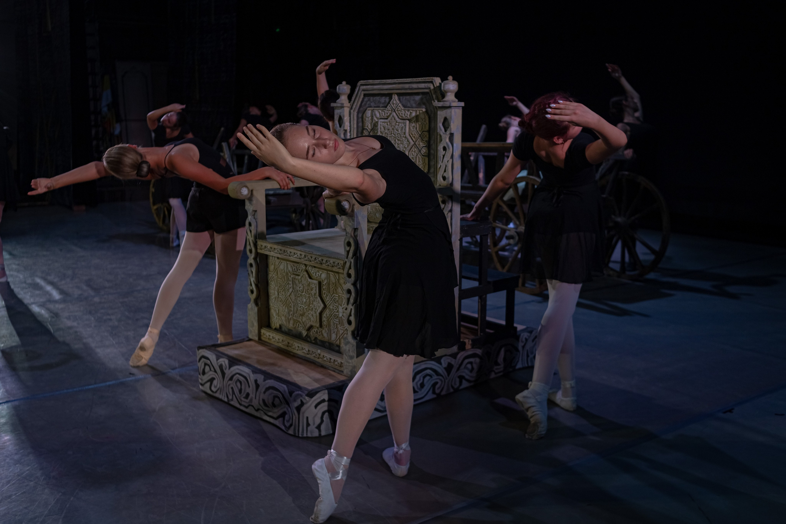 МК Вадима Писарева, «Война и мир». Юлия Трубанова, репортаж Симферополь, Крым