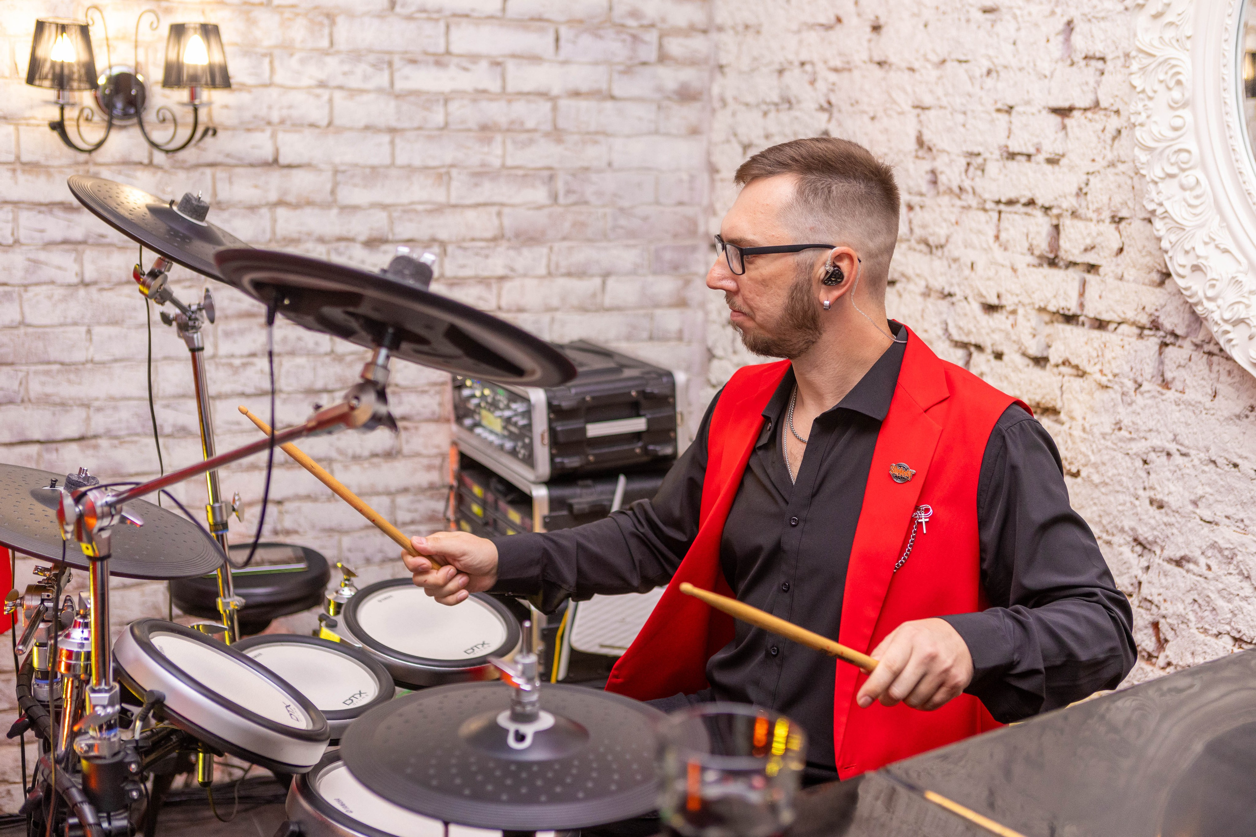 Юбилей в ресторане Эра. Свадебный и предметный фотограф Ренат Каламперов