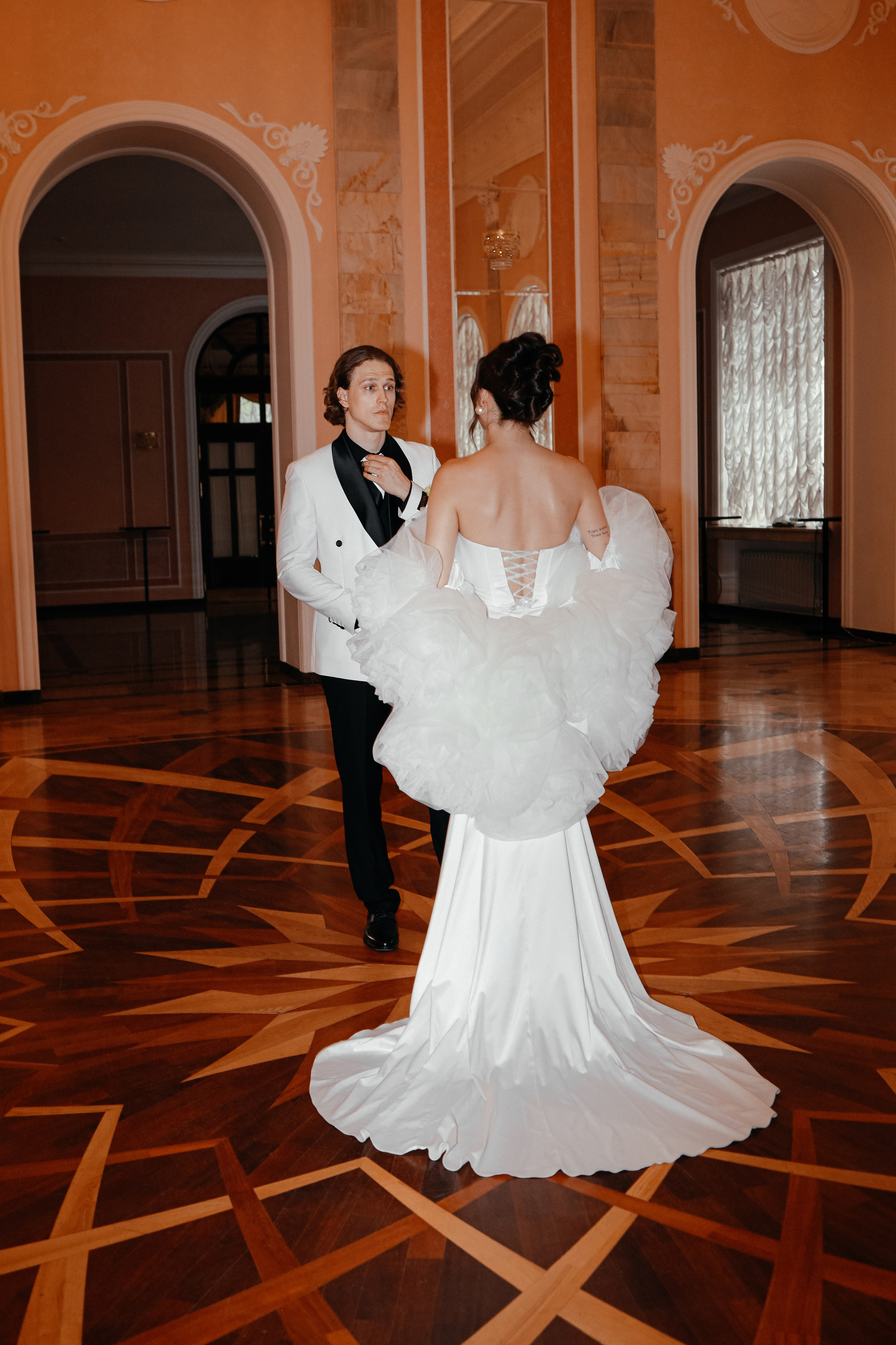 Свадебная съемка в театре. Иванова Ирина Свадебный и семейный фотограф г. Уфа