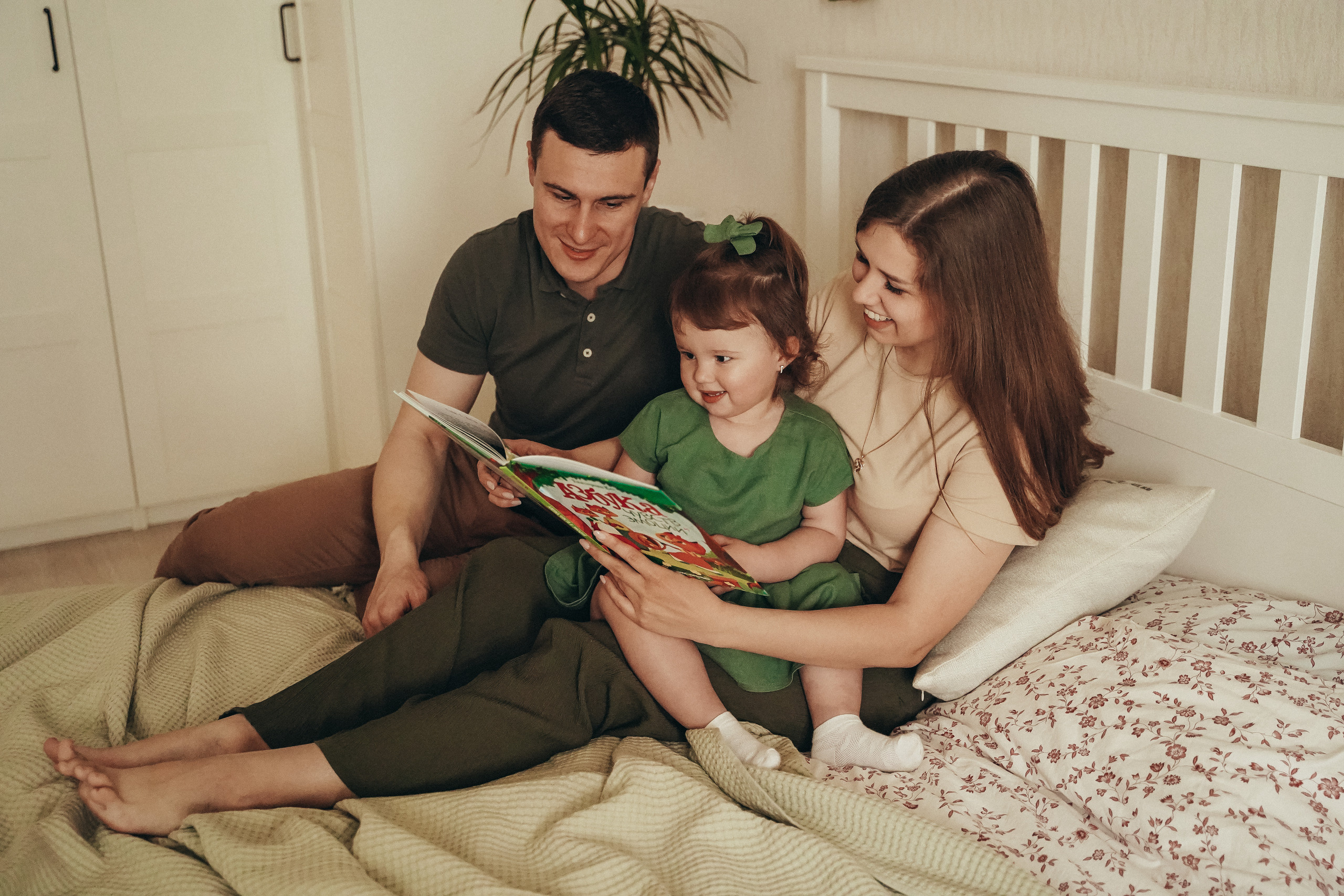 Домашняя фотосессия в Краснодаре заказать. Семейный и женский фотограф в Краснодаре Анастасия Приймак