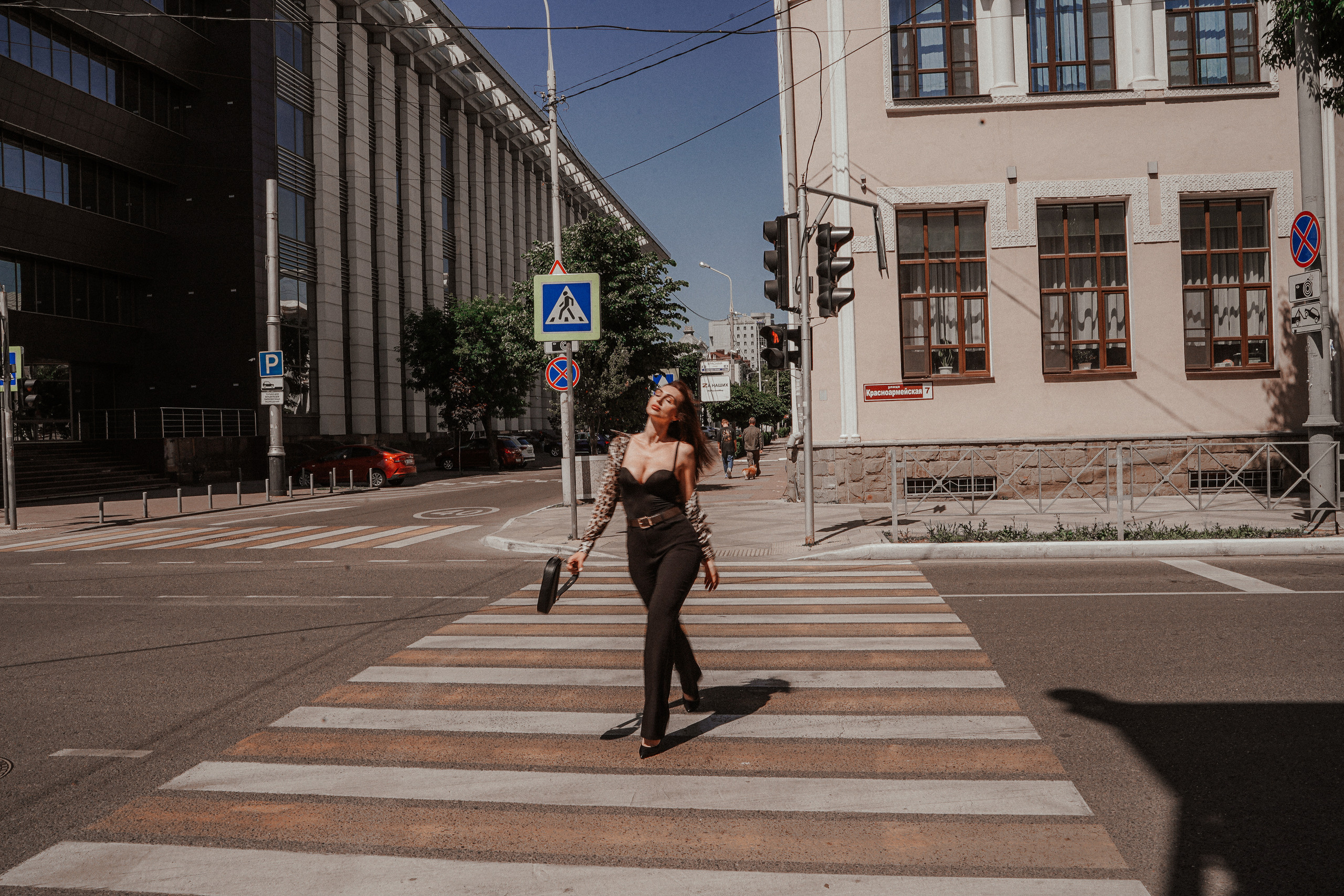 Женская городская фотосессия в Краснодаре. Семейный и женский фотограф в Краснодаре Анастасия Приймак