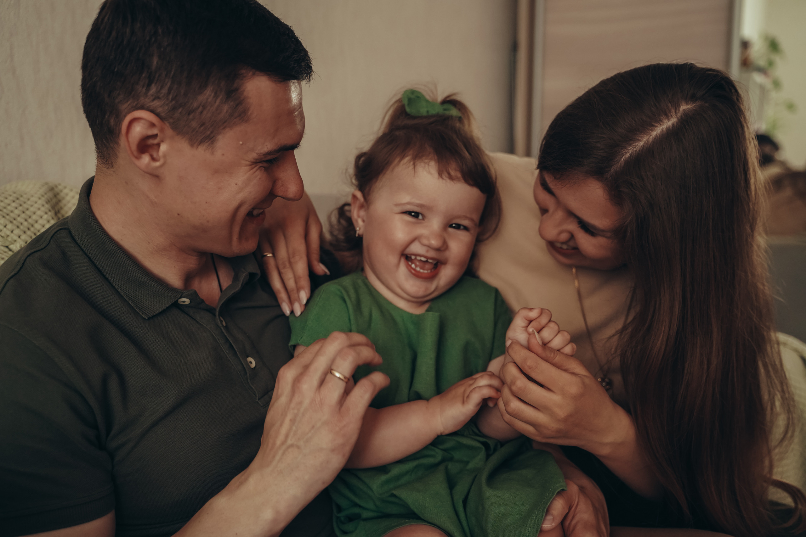 Домашняя фотосессия в Краснодаре заказать. Семейный и женский фотограф в Краснодаре Анастасия Приймак