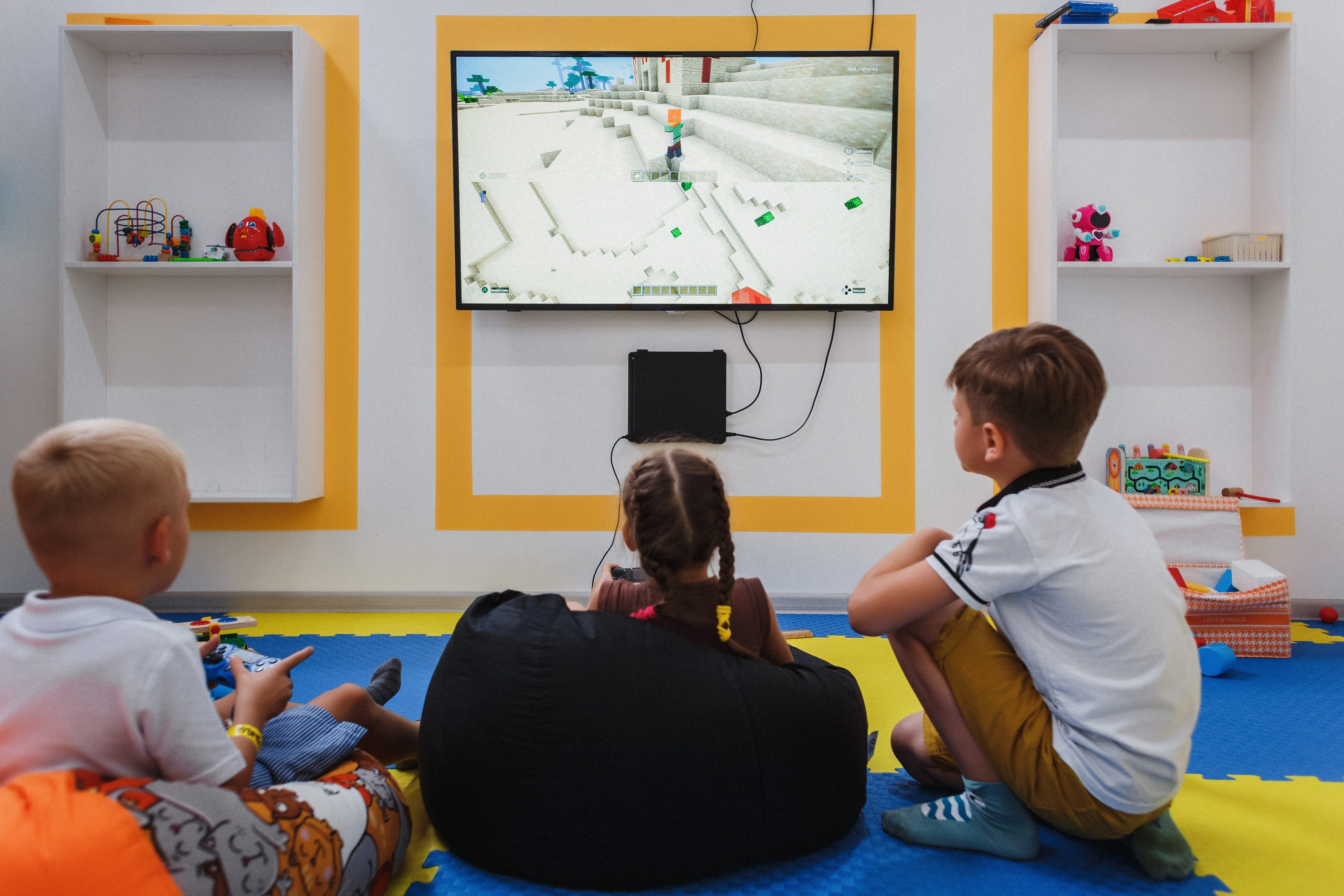 Волшебные моменты: детский праздник в игровой Клумба, Таганрог. Свадебный и семейный фотограф в Таганроге Бакарюк Антон