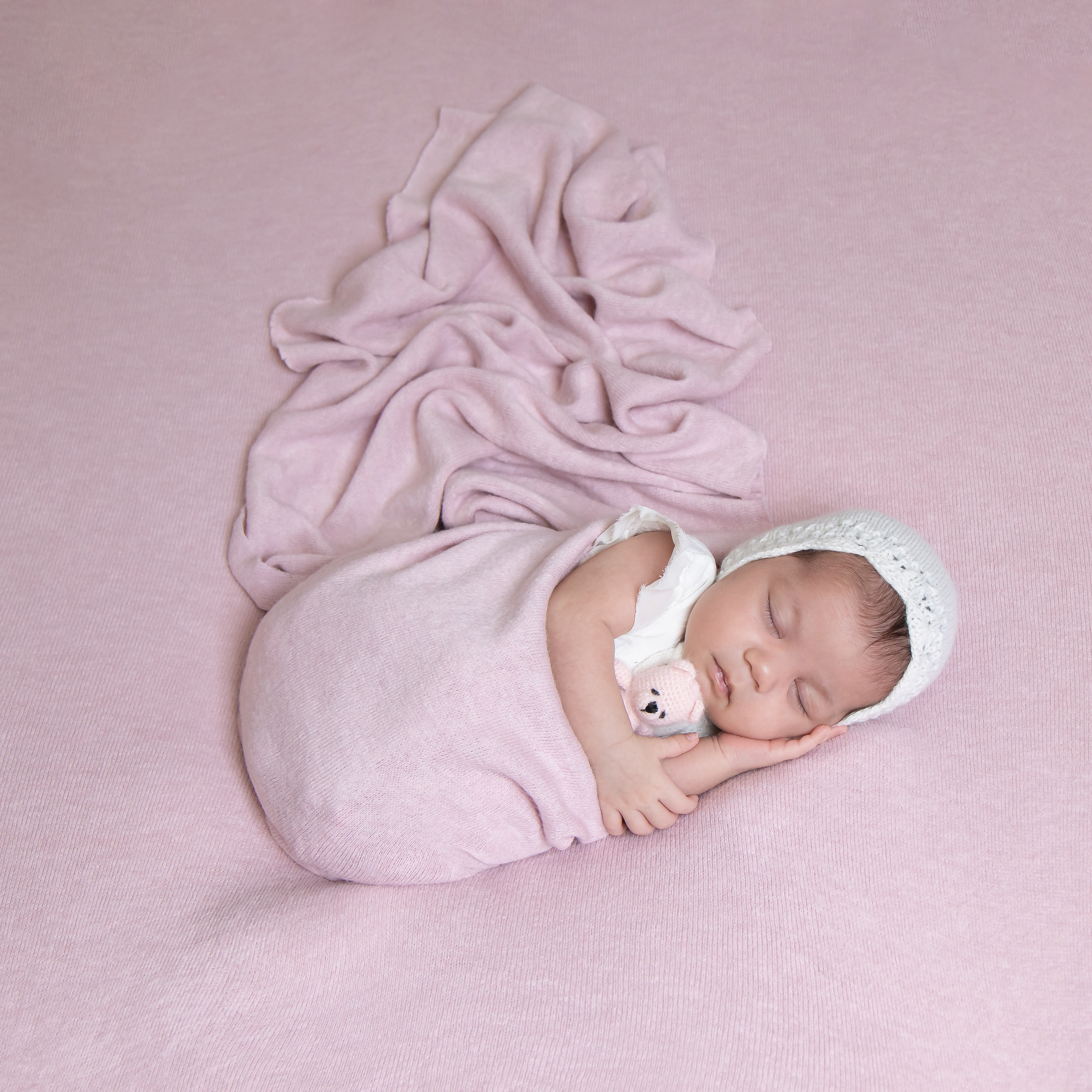 Амира 2 недели. Семейный и детский фотограф в Комсомольске-на-Амуре Елена Калькаева