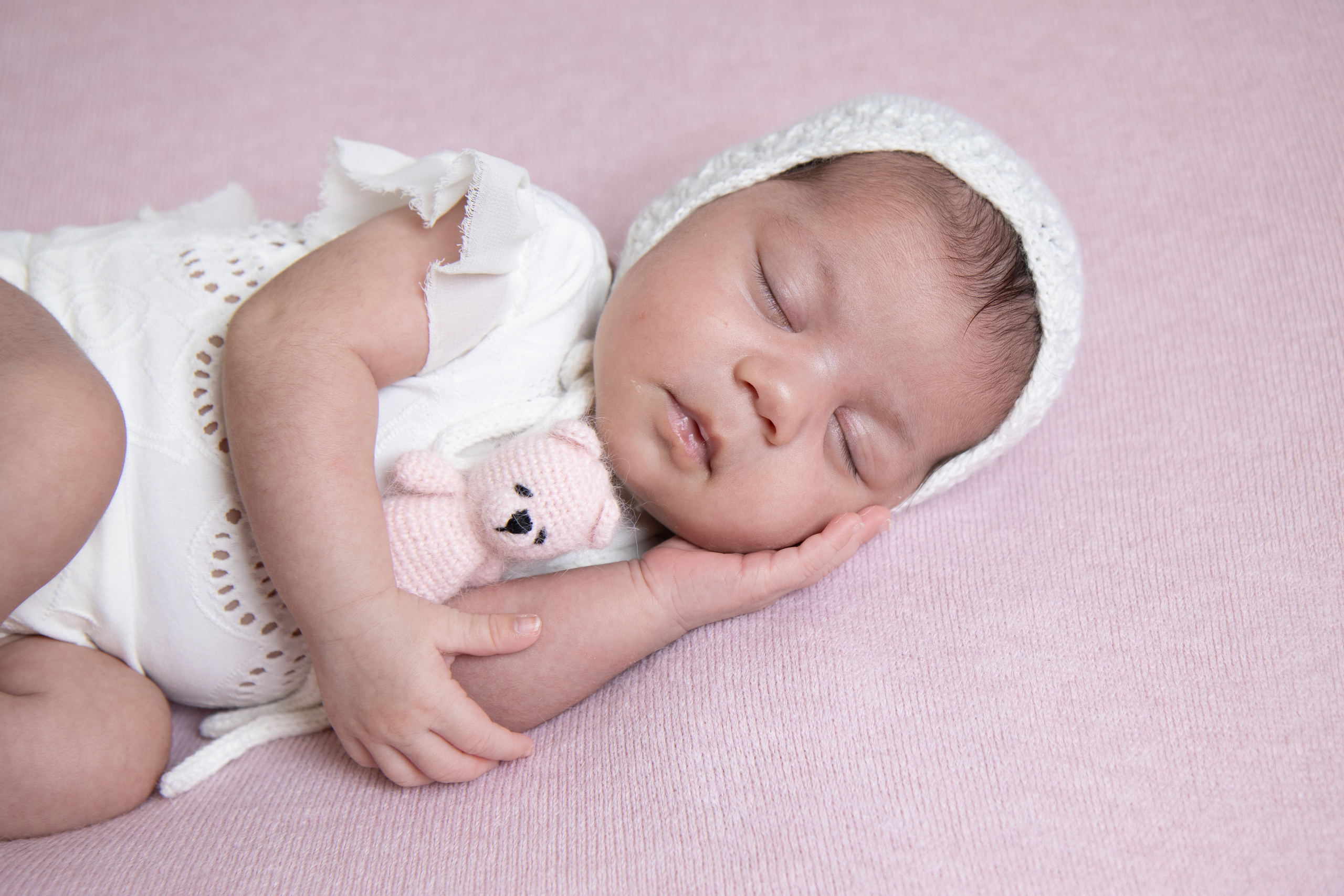 Амира 2 недели. Семейный и детский фотограф в Комсомольске-на-Амуре Елена Калькаева