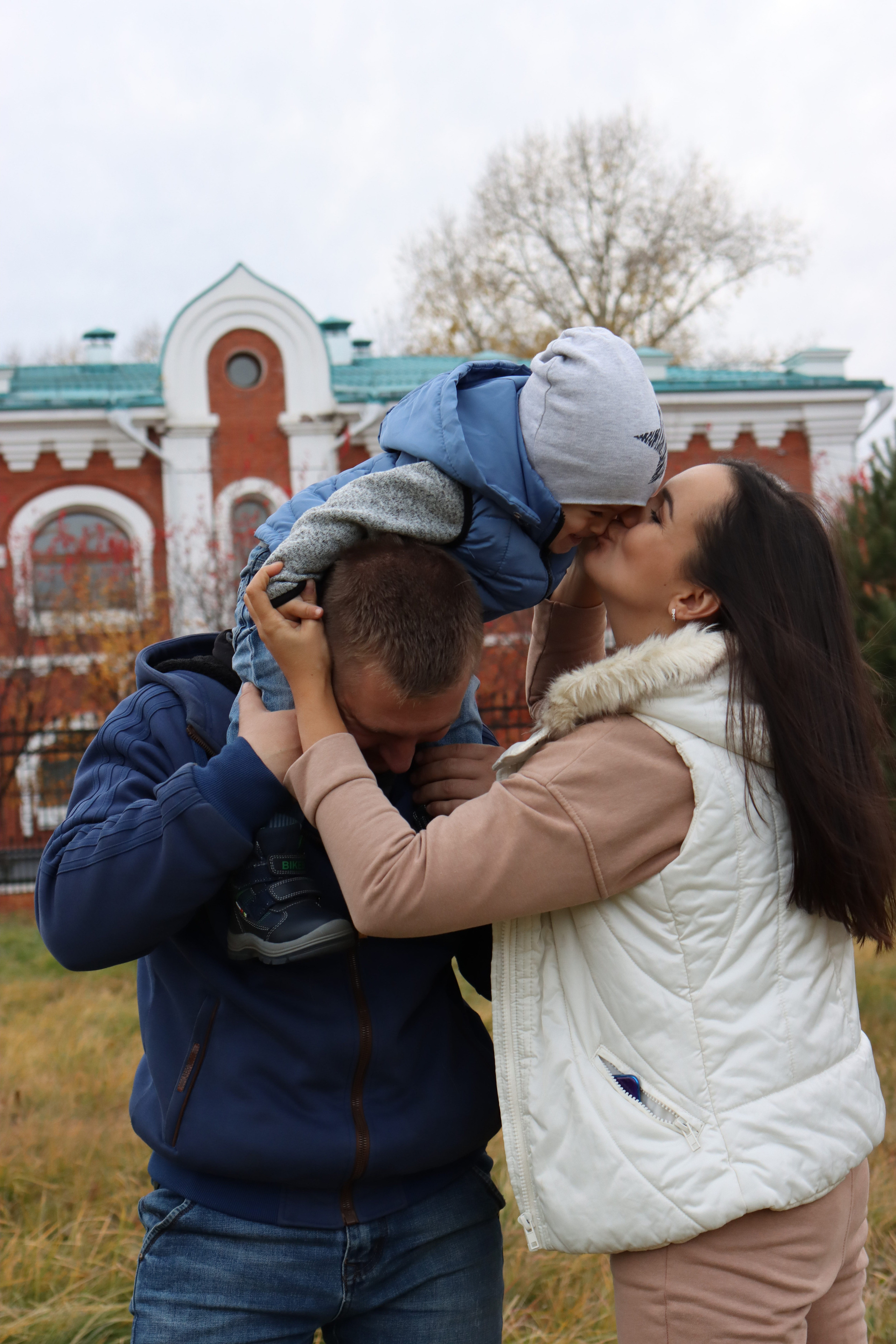 Прогулка на улице. Семейный и детский фотограф в Комсомольске-на-Амуре Елена Калькаева