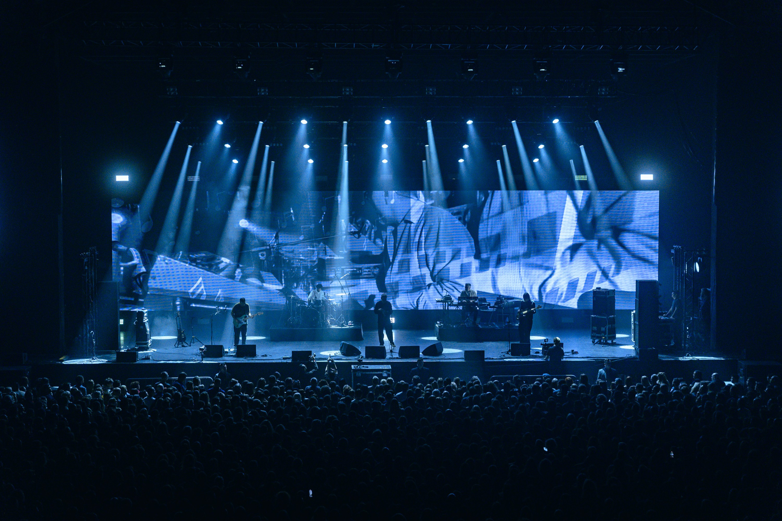 Танцы Минус. Магия музыки в кадре: Концертная Фотография