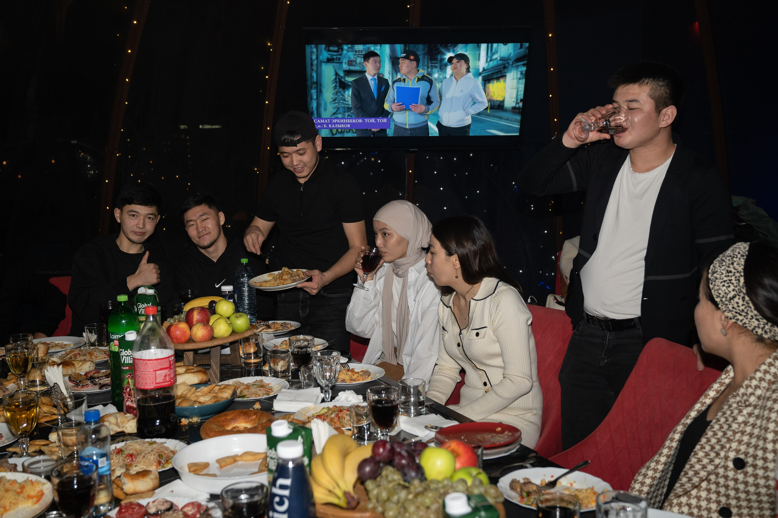 День рождения в большом семейном кругу. Фотограф Строгино Яна Гавриленко