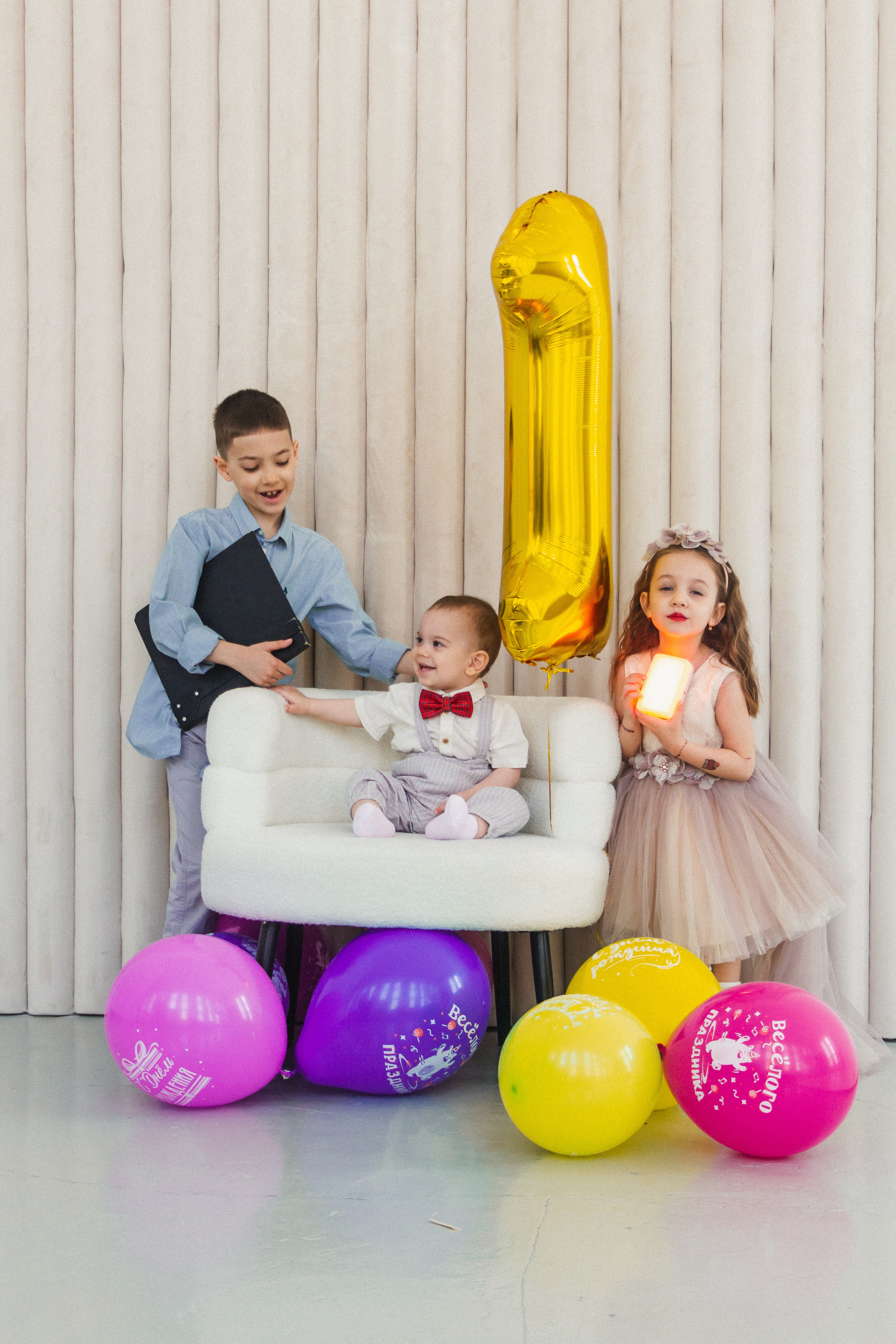 Вика и её семья. Фотограф Благовещенска Яна