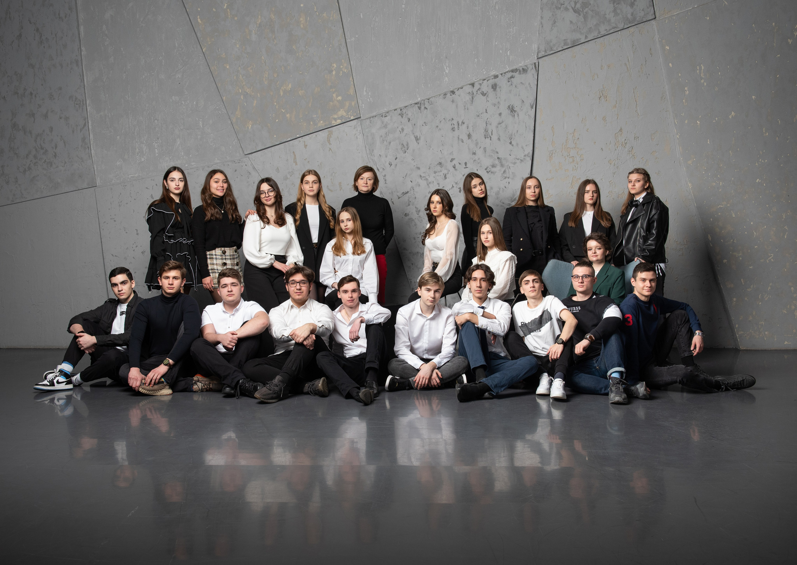 Старшеклассники. Выпускные альбомы Ростов-на-Дону Кристина Невиль