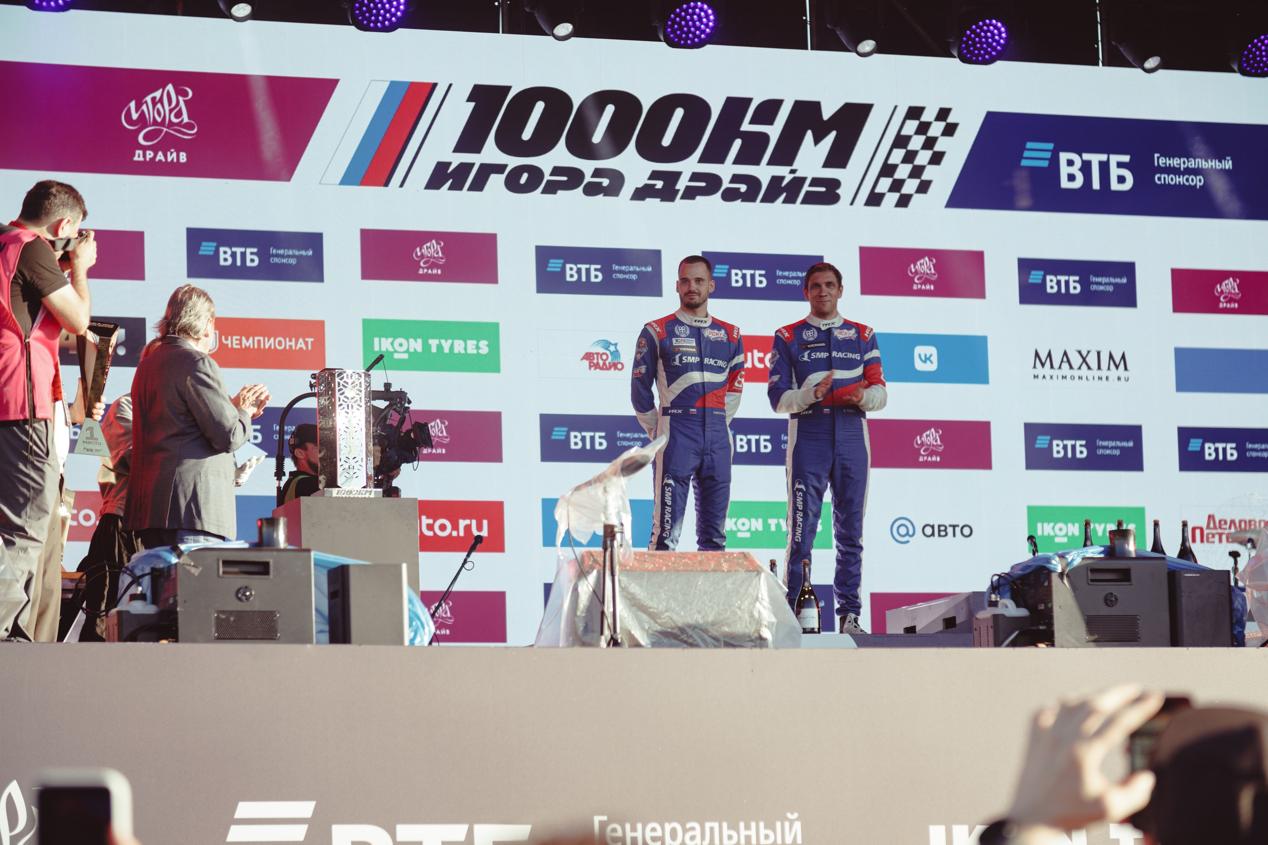 1000 км Игора Драйв (гонки на выносливость). Промышленный и автомобильный фотограф в Санкт-Петербурге и Ленобласти