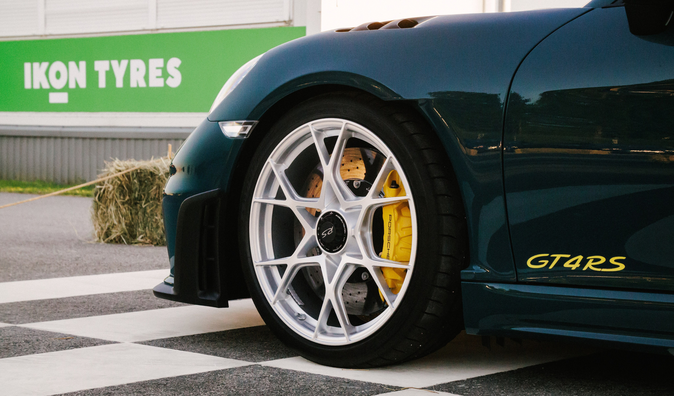 Автокультура на Garage Fest 2026. Промышленный и автомобильный фотограф в Санкт-Петербурге и Ленобласти