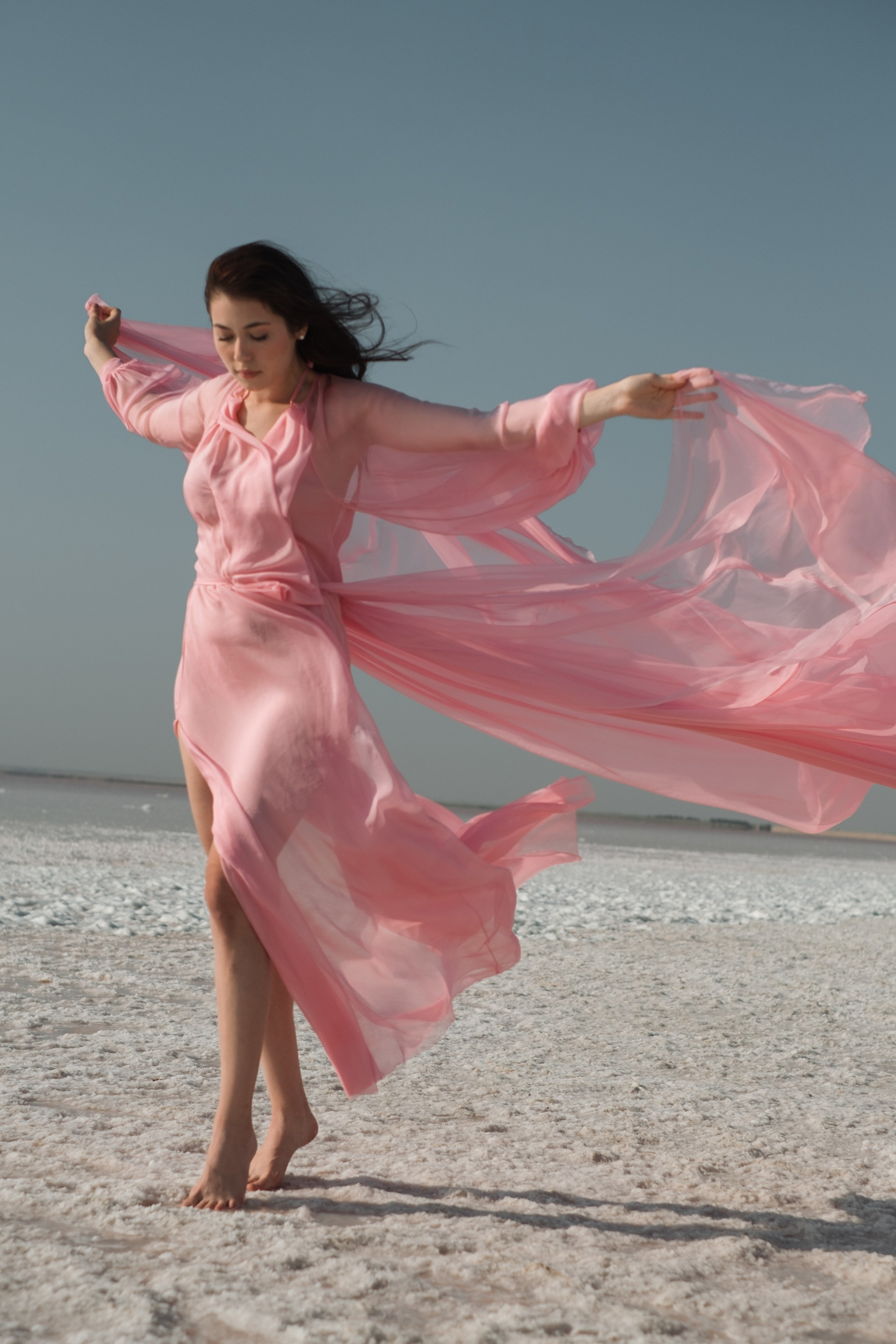 Фотосессия в садах: Персик, лаванда, мак, виноград, подсолнух, ромашка, сирень и др. Профессиональная фотосъемка в Крыму. Натуральные эмоции и живые кадры. Забронируйте дату прямо сейчас!