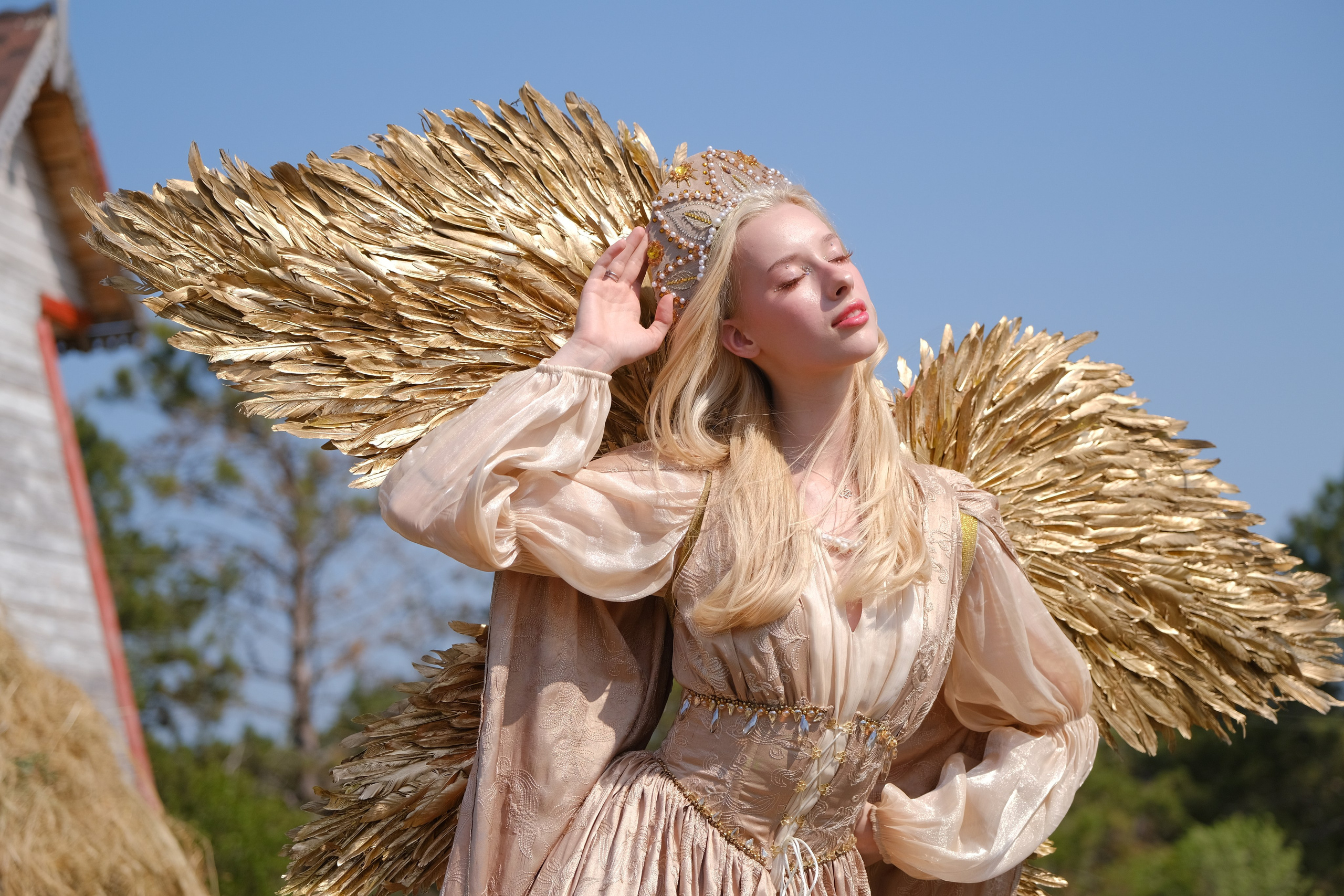 Славянский фестиваль «MARYCROWNS». Профессиональная фотосъемка в Крыму. Натуральные эмоции и живые кадры. Забронируйте дату прямо сейчас!